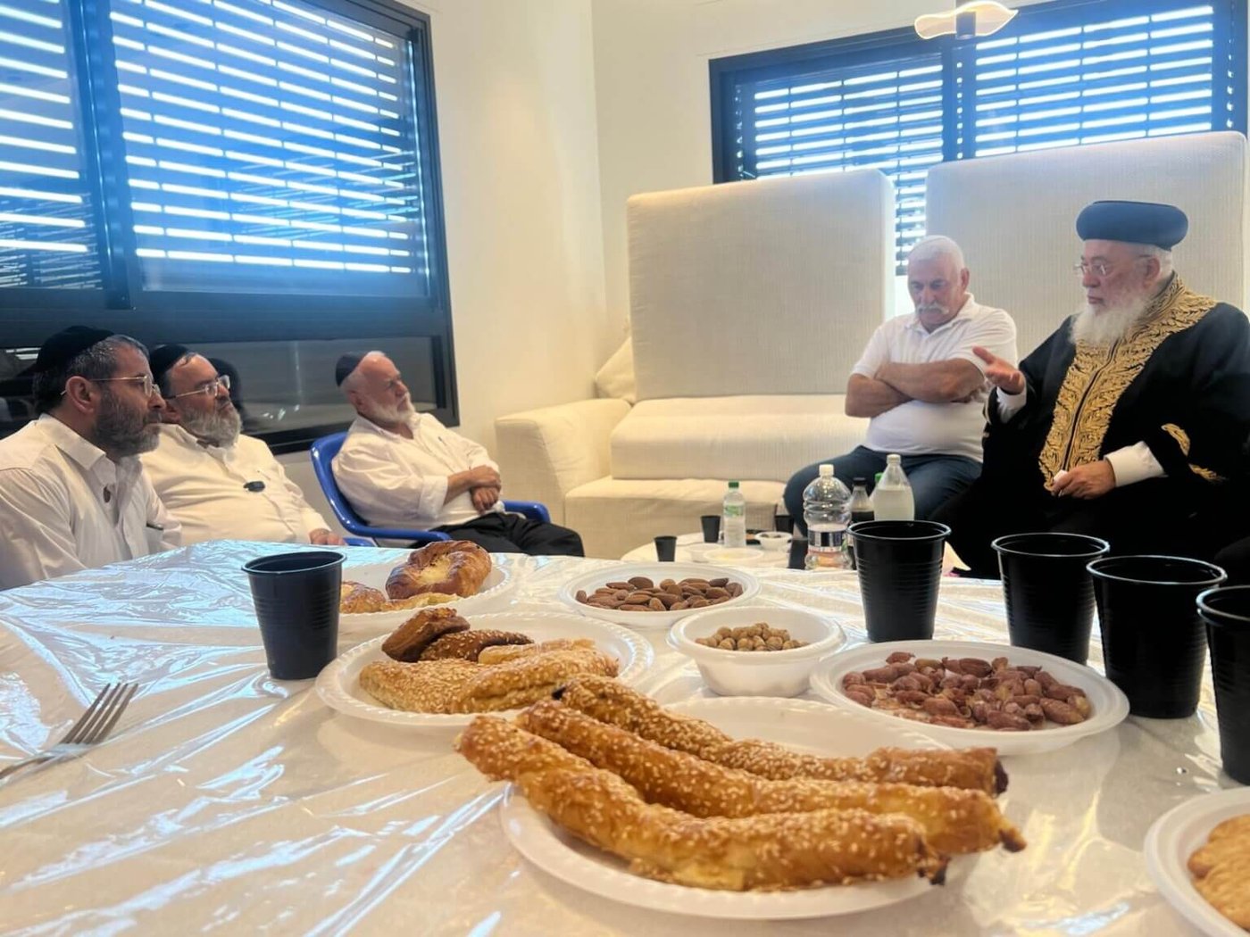 ניחום