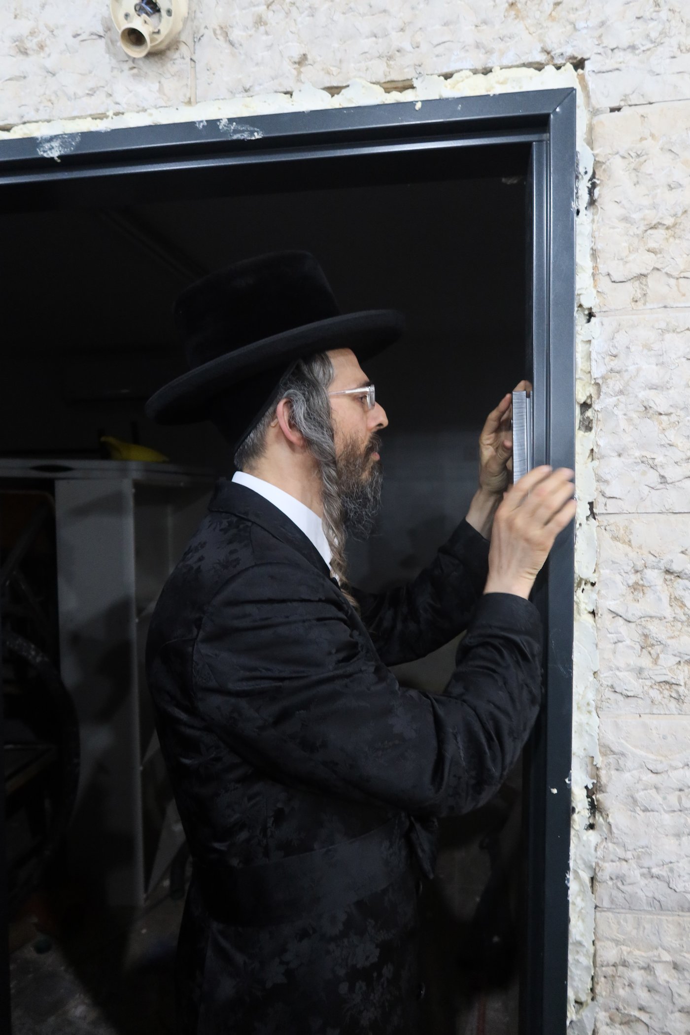 חנוכת הבית לישיבת זוועהיל בביתר
