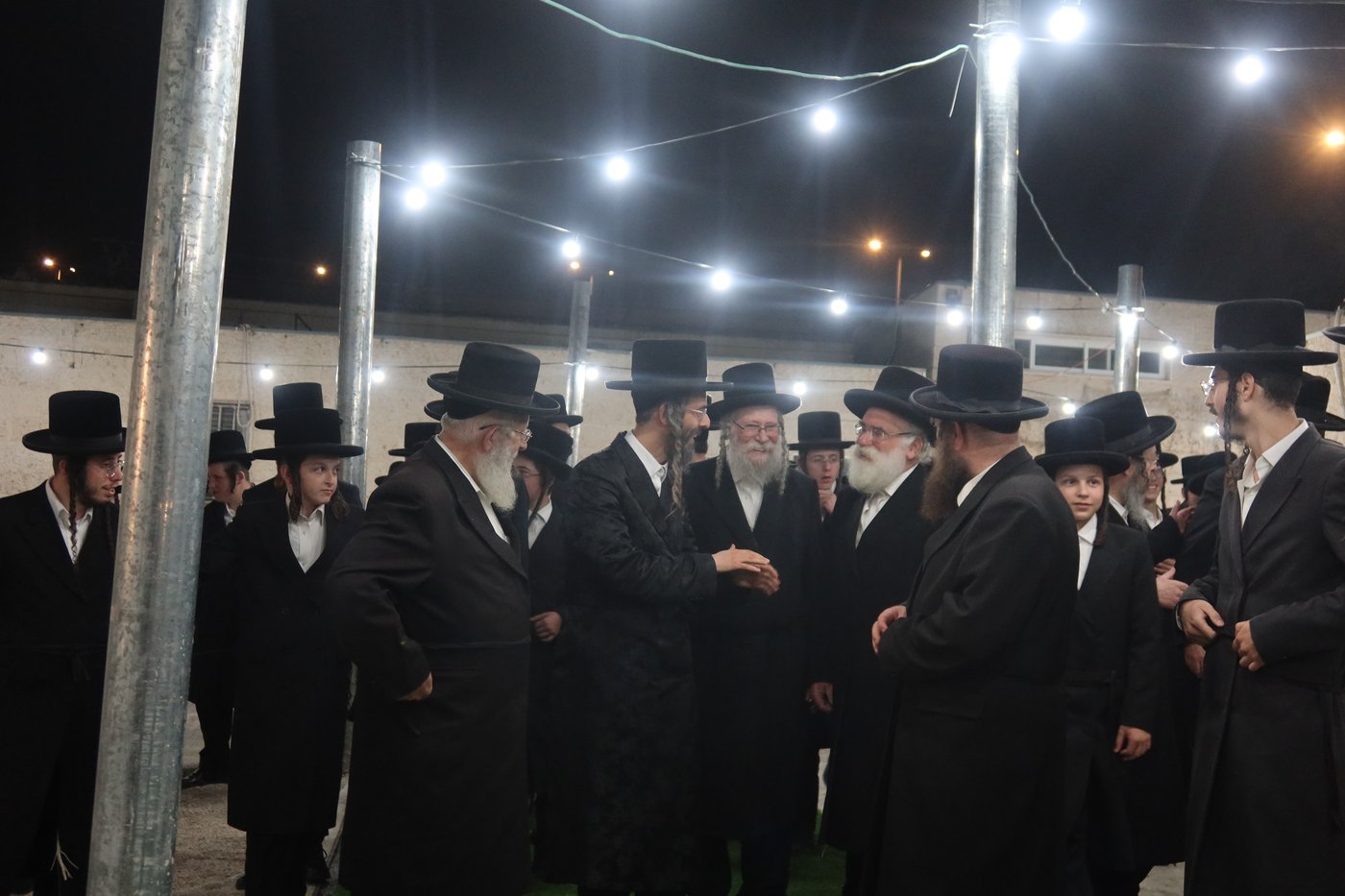 חנוכת הבית לישיבת זוועהיל בביתר