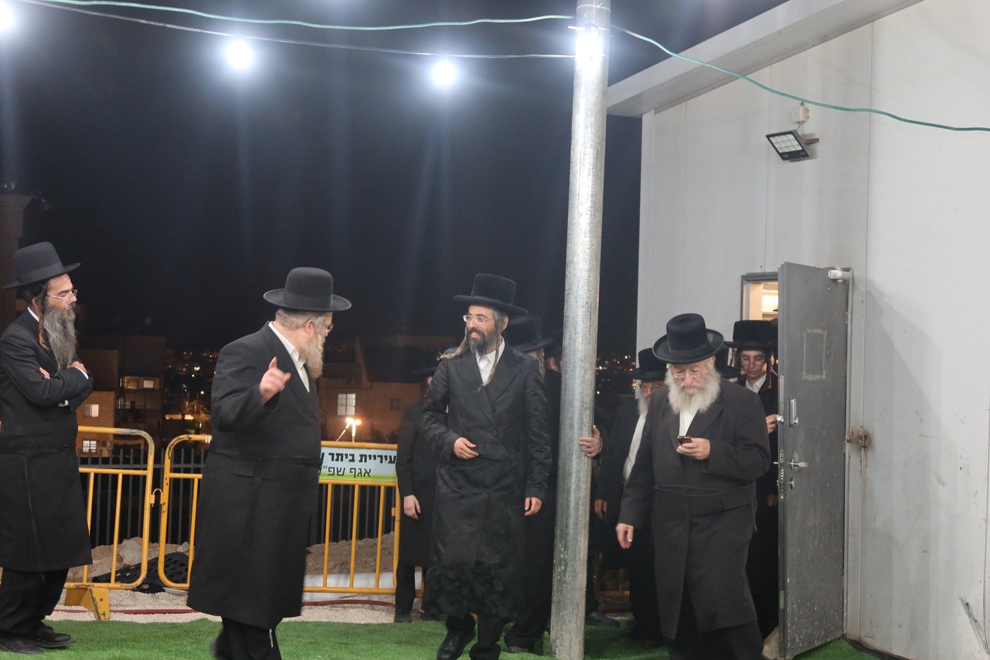 חנוכת הבית לישיבת זוועהיל בביתר