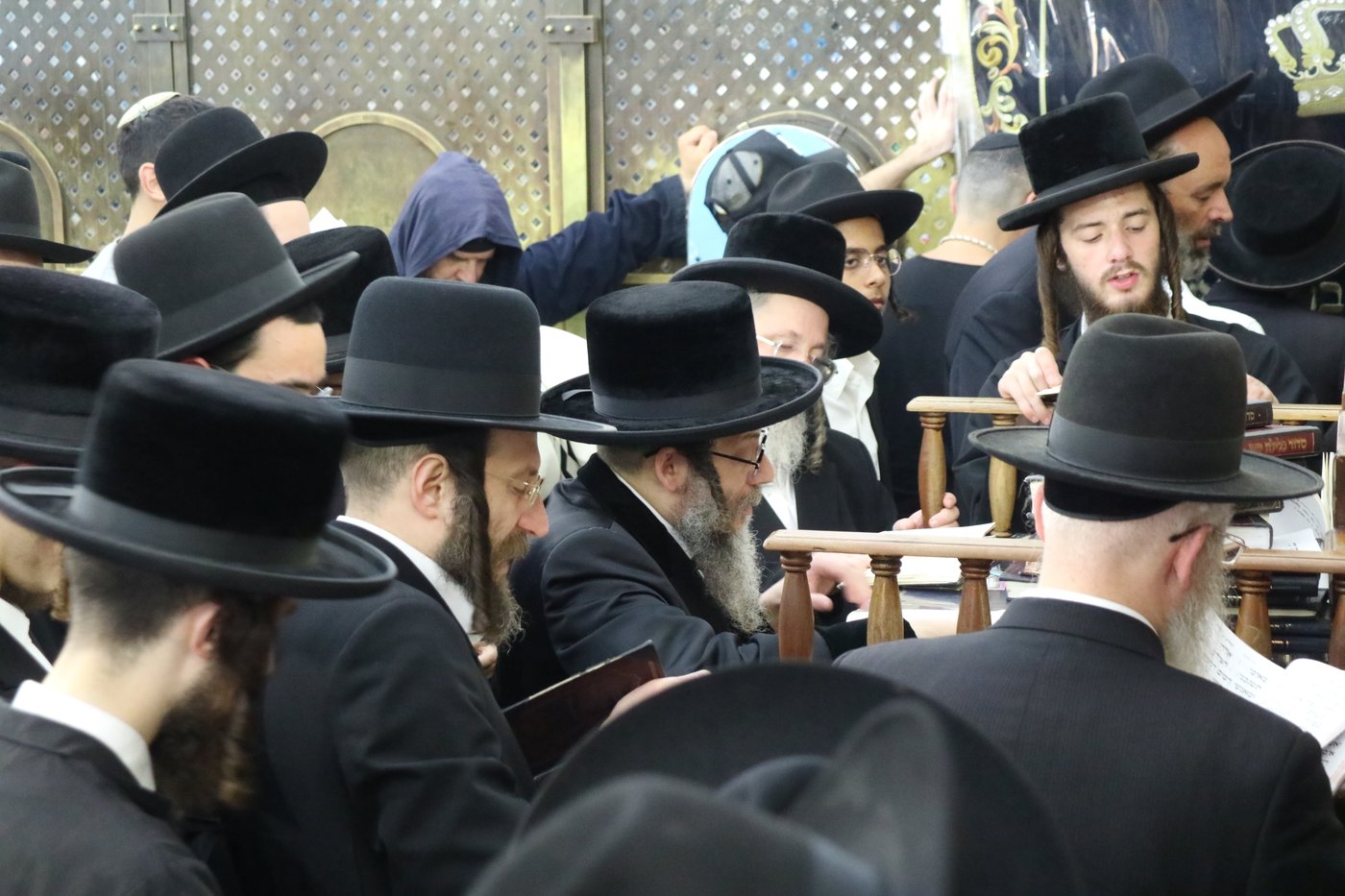 האדמו"ר מסקולען לייקווד בביקור בארה"ק