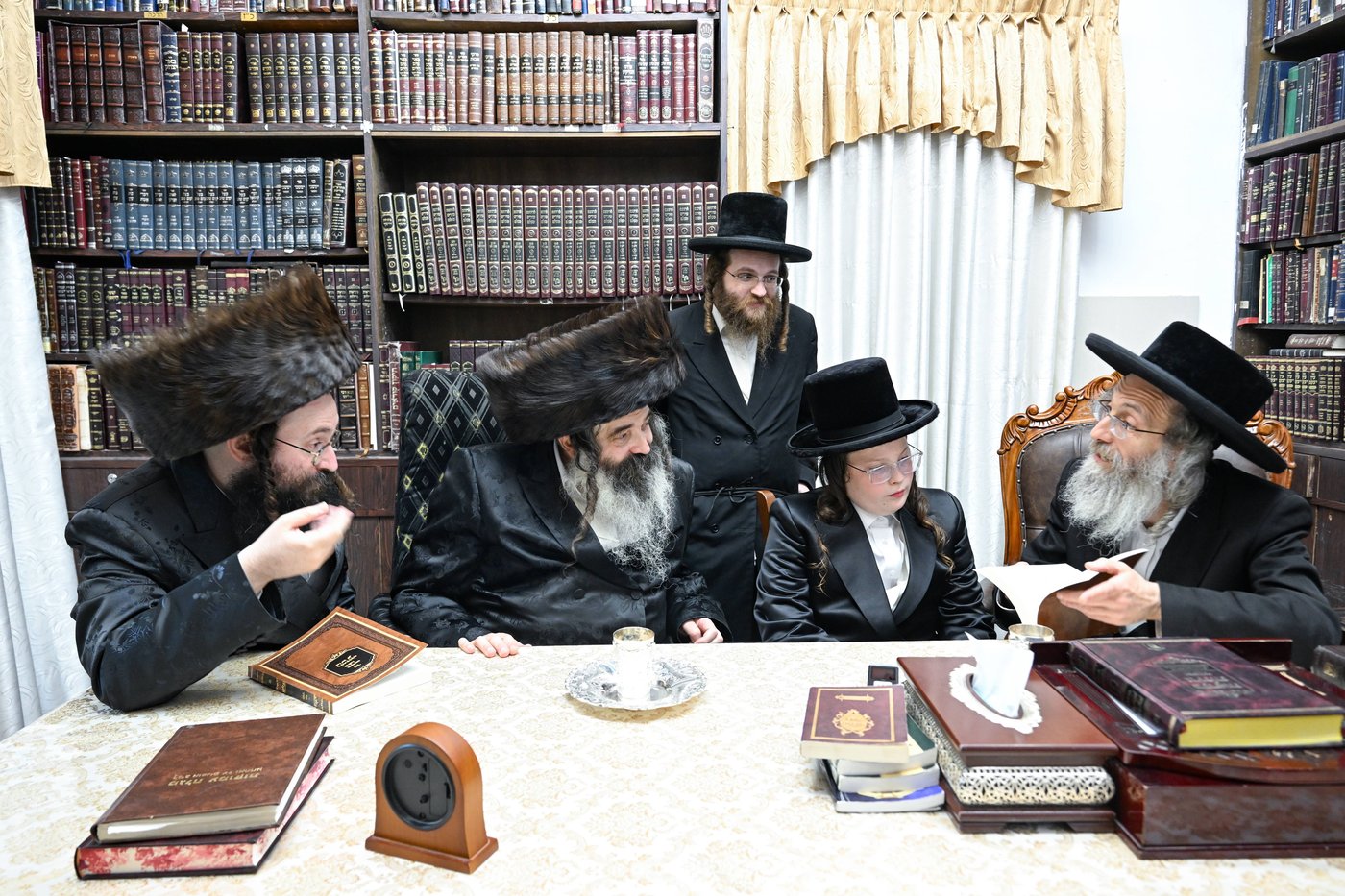 בר מצווה לנכד האדמו"ר מזוטשקא