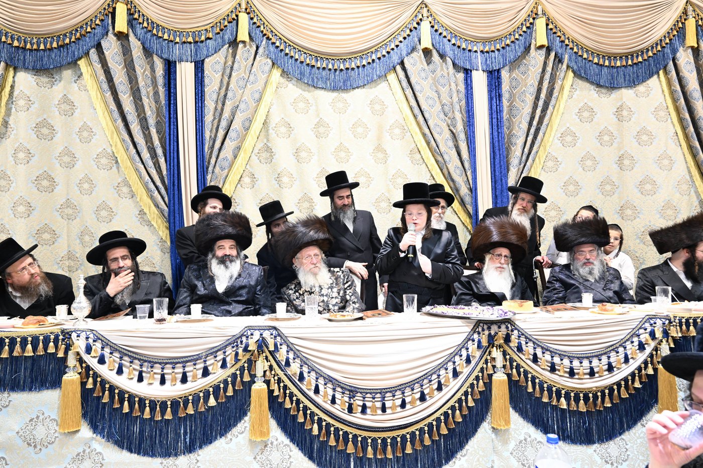 בר מצווה לנכד האדמו"ר מזוטשקא