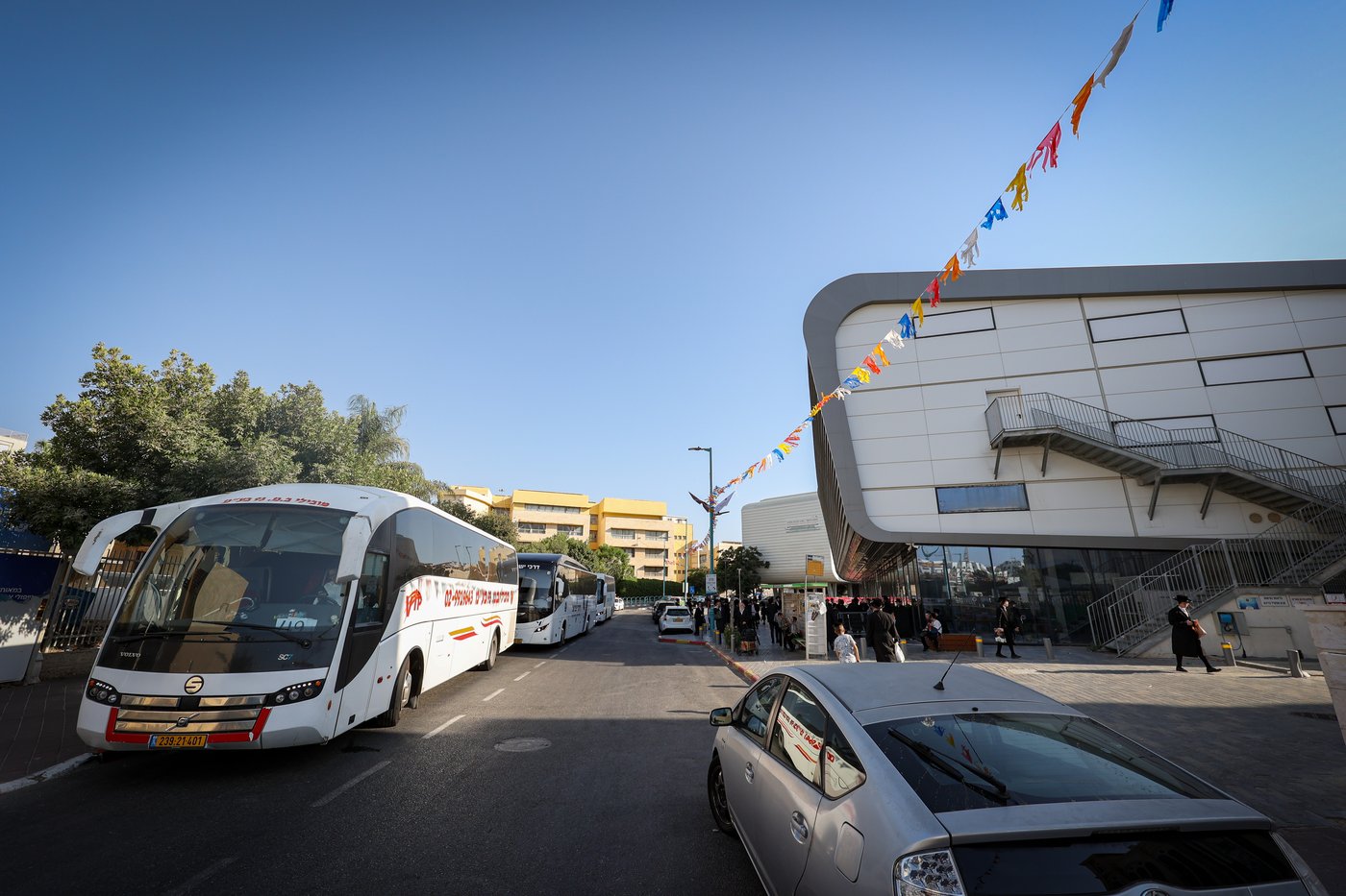 הצגת 'שודליג'