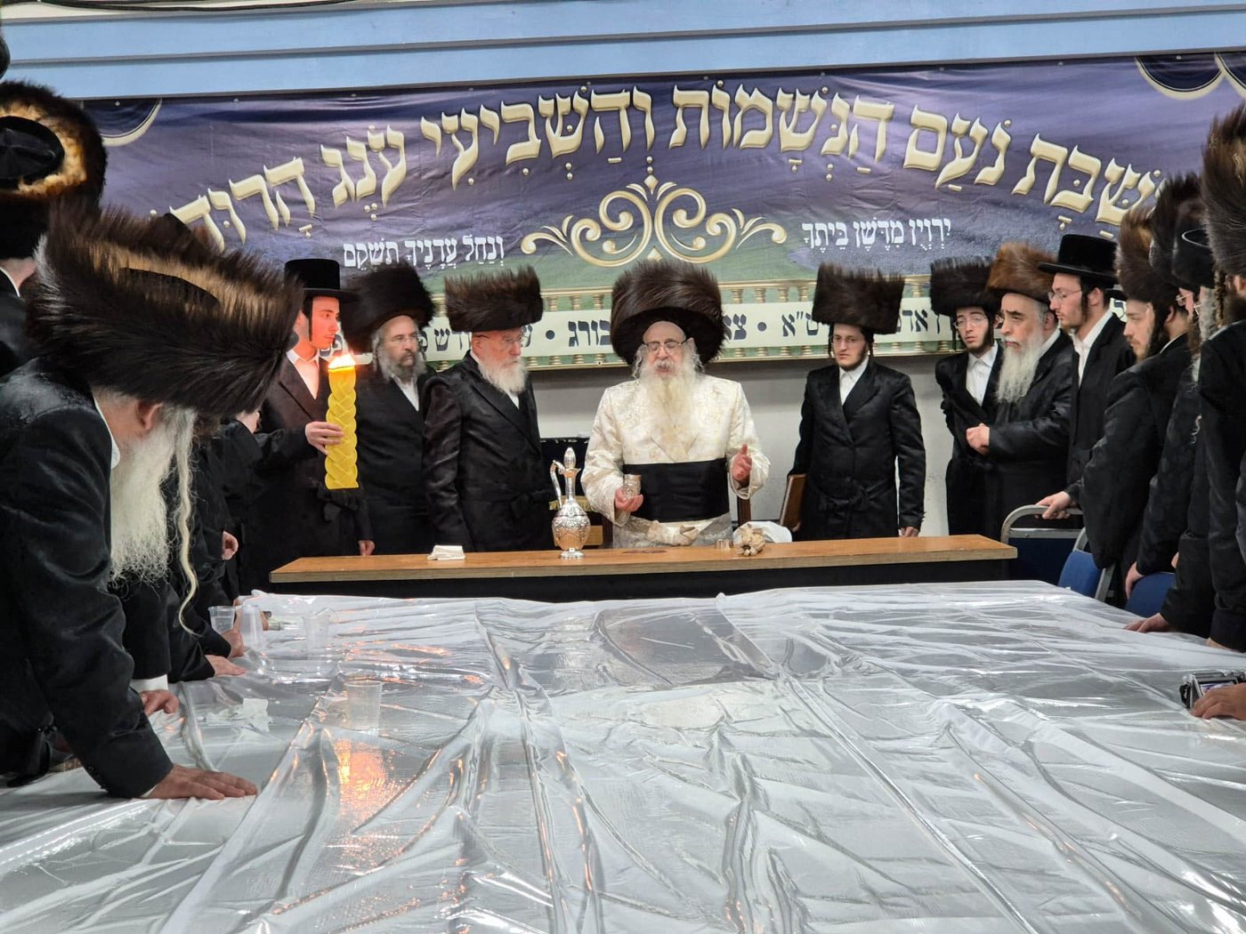 האדמו"ר מצאנז קלויזנבורג שבת בצפת