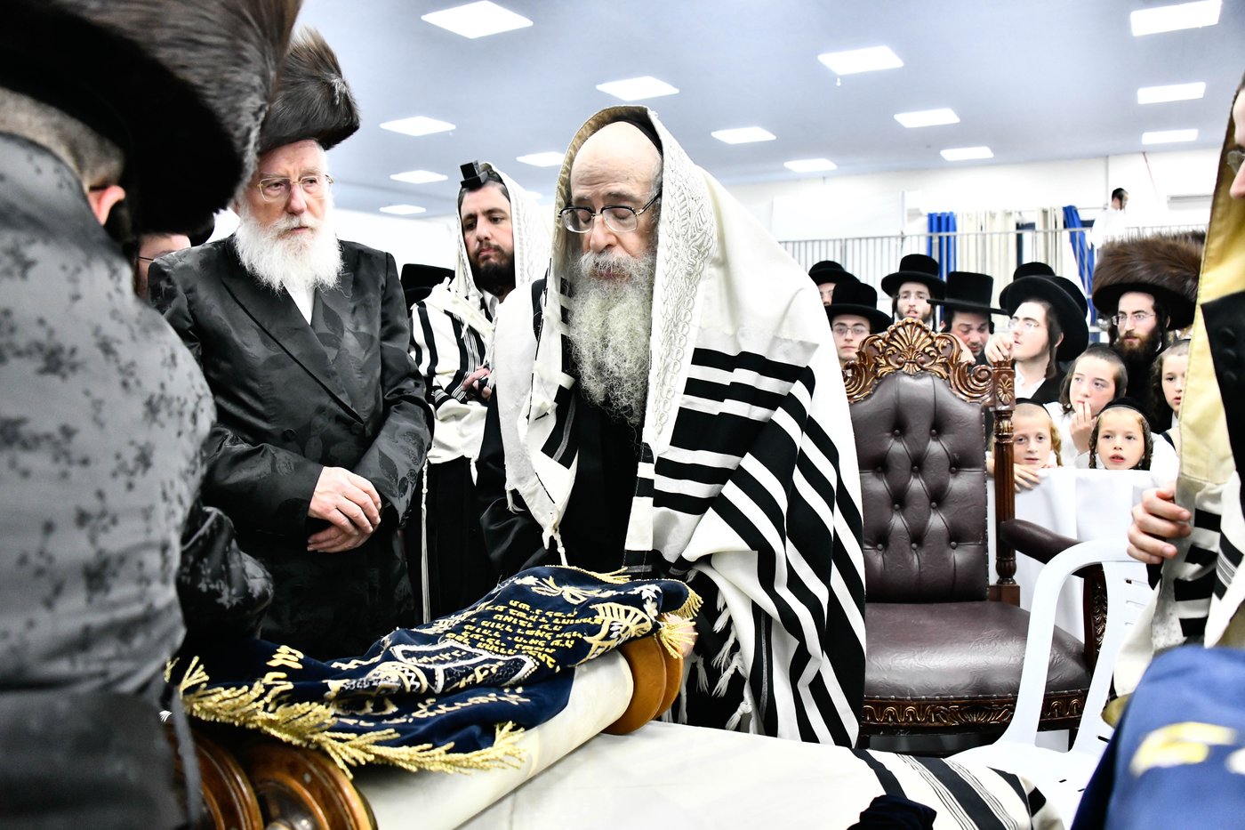 האדמו"ר מצאנז קלויזנבורג שבת בצפת