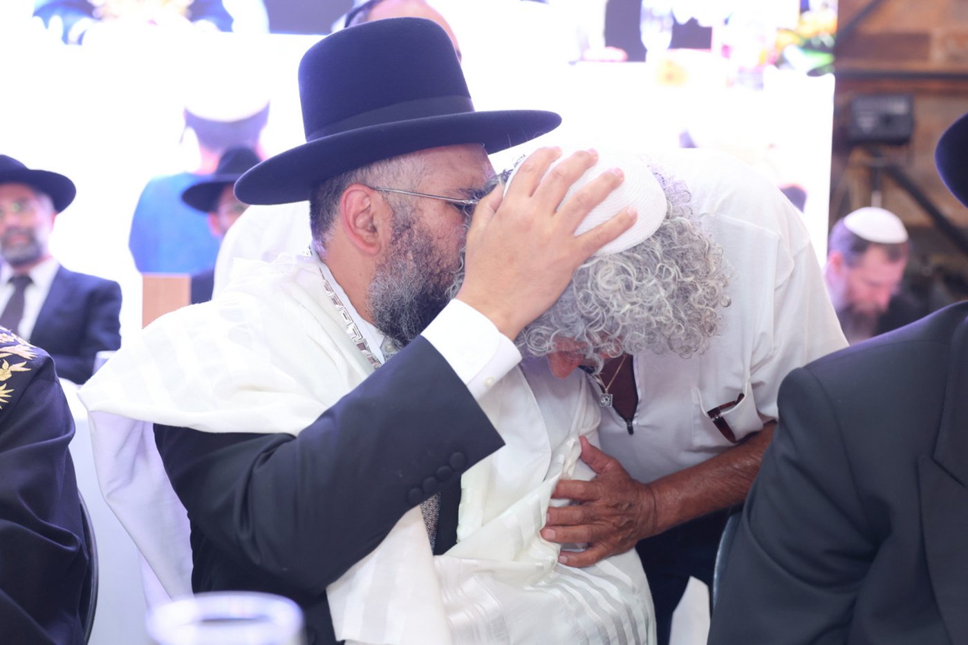 מעמד הכתרת הרב ארז אלחרר לרבה של הוד השרון 
