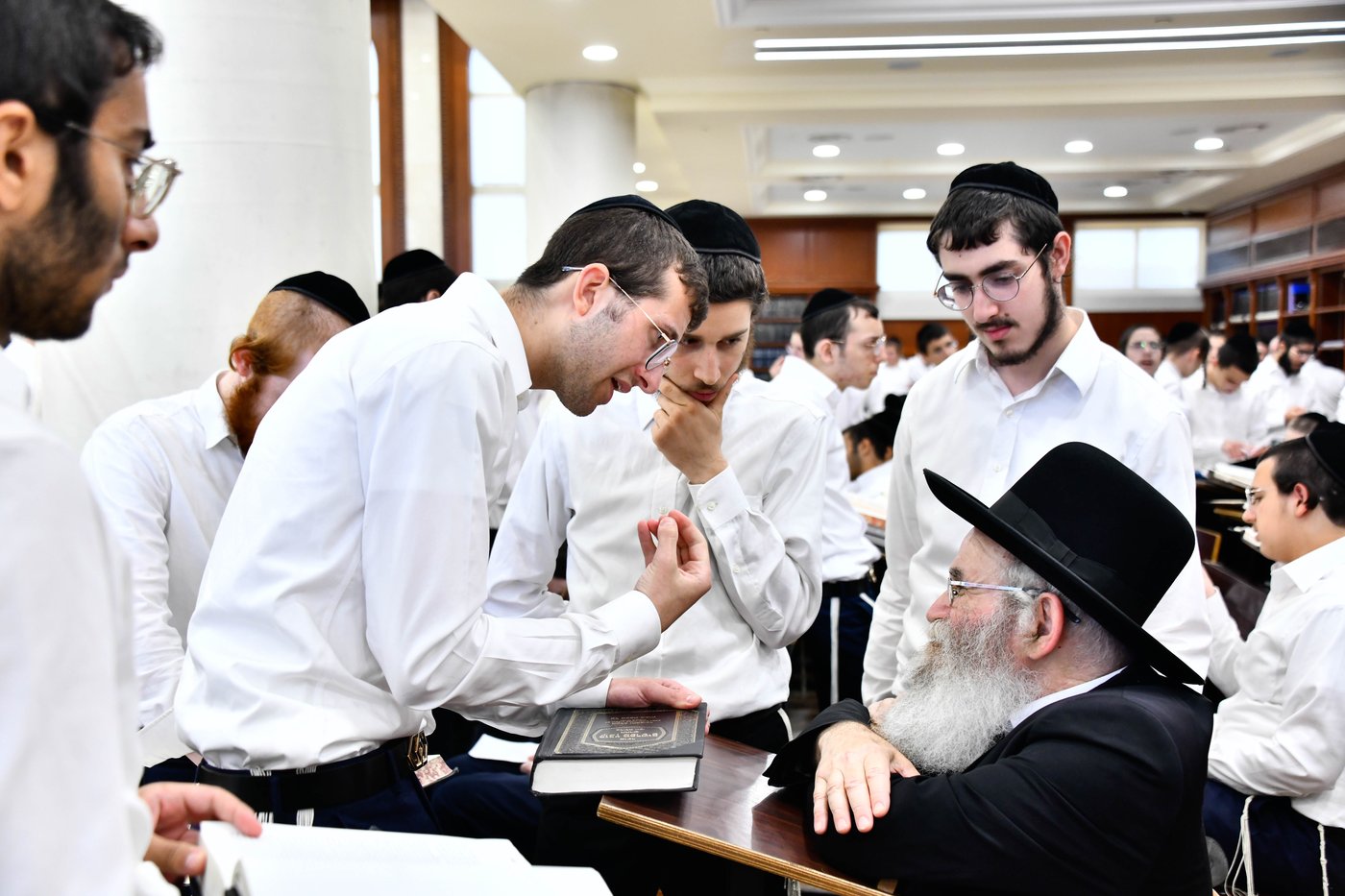 פתיחת הזמן בבית מדרש עליון