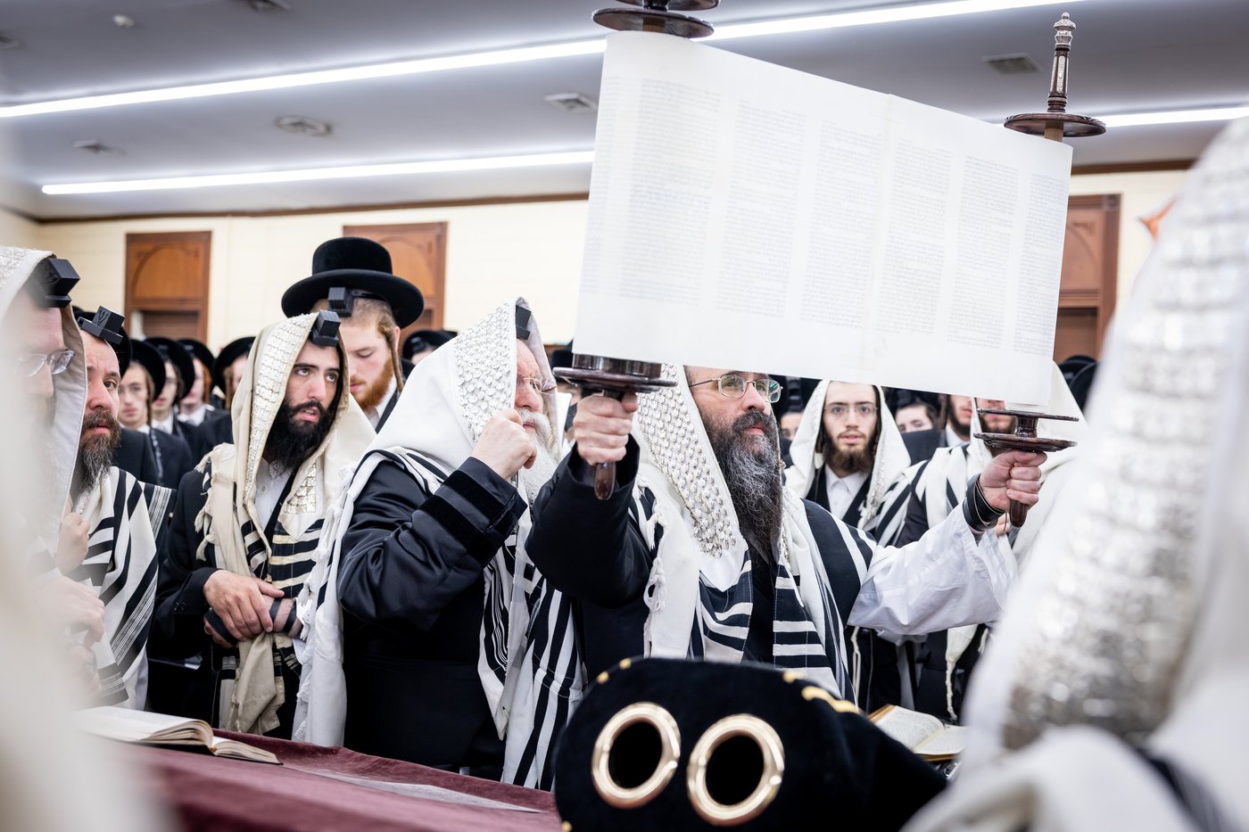 ר"ח אלול בצל האדמו"ר מבאבוב