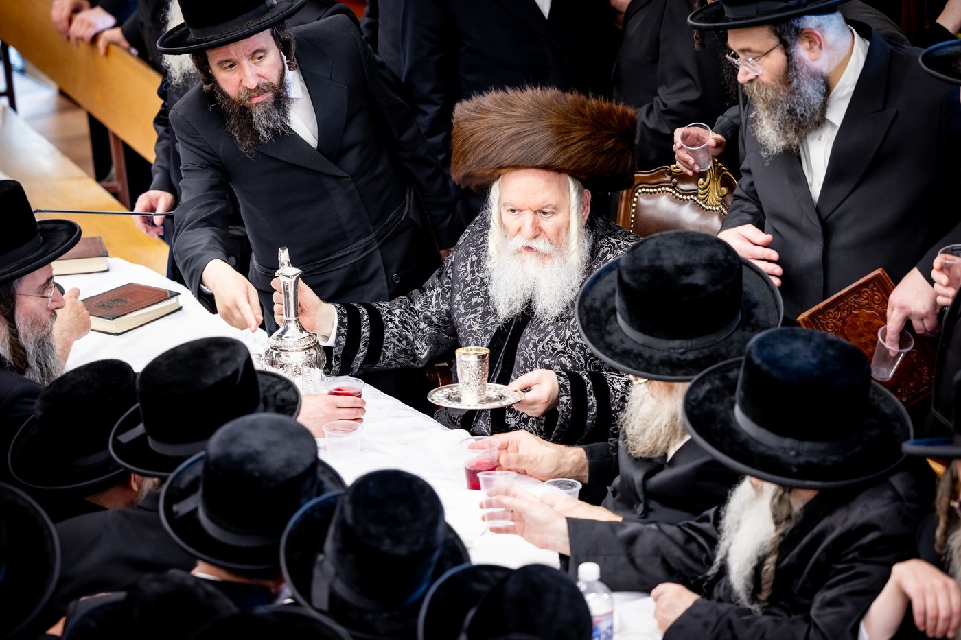 ר"ח אלול בצל האדמו"ר מבאבוב