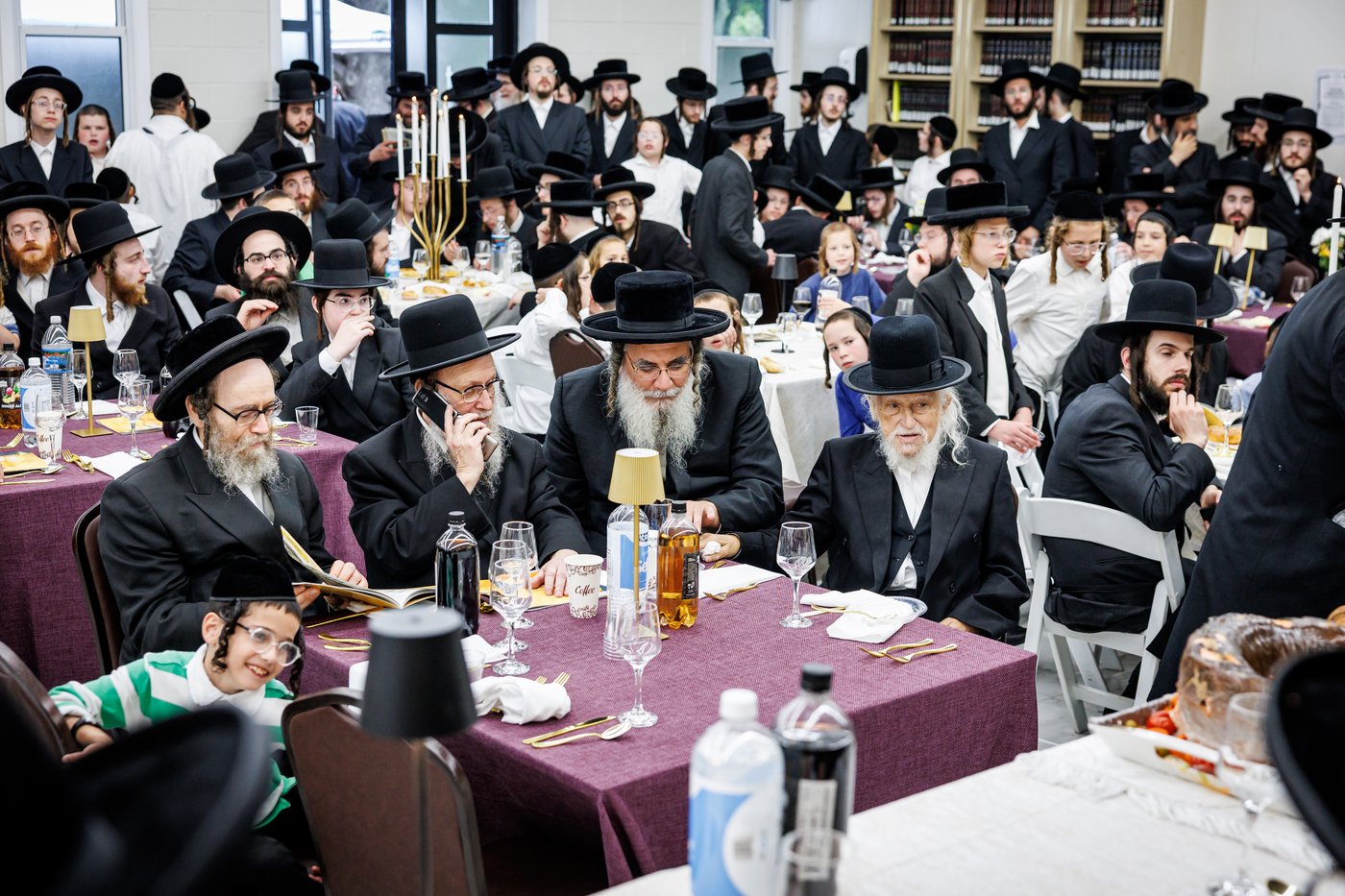 האדמו"ר מסאטמר בביקור במחנות הקיץ