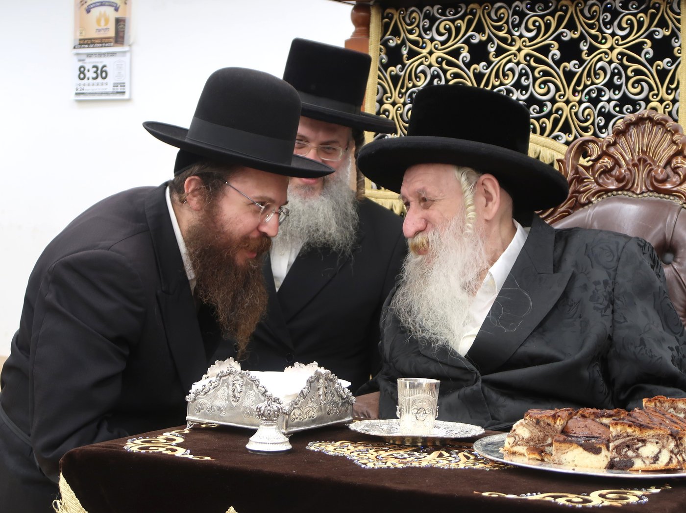 פתיחת הזמן בישיבת טשארנאביל