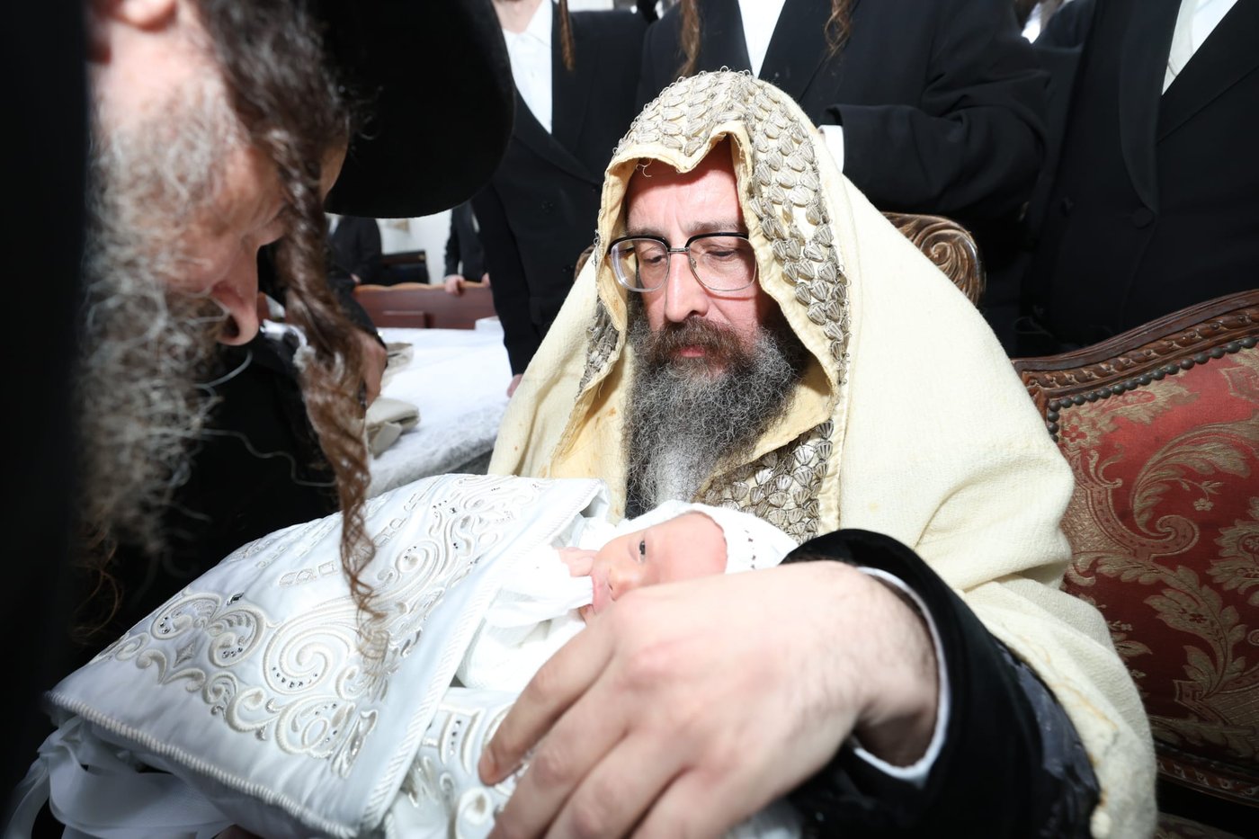 שמחת הברית לנכד האדמו"ר מביאלה בית שמש