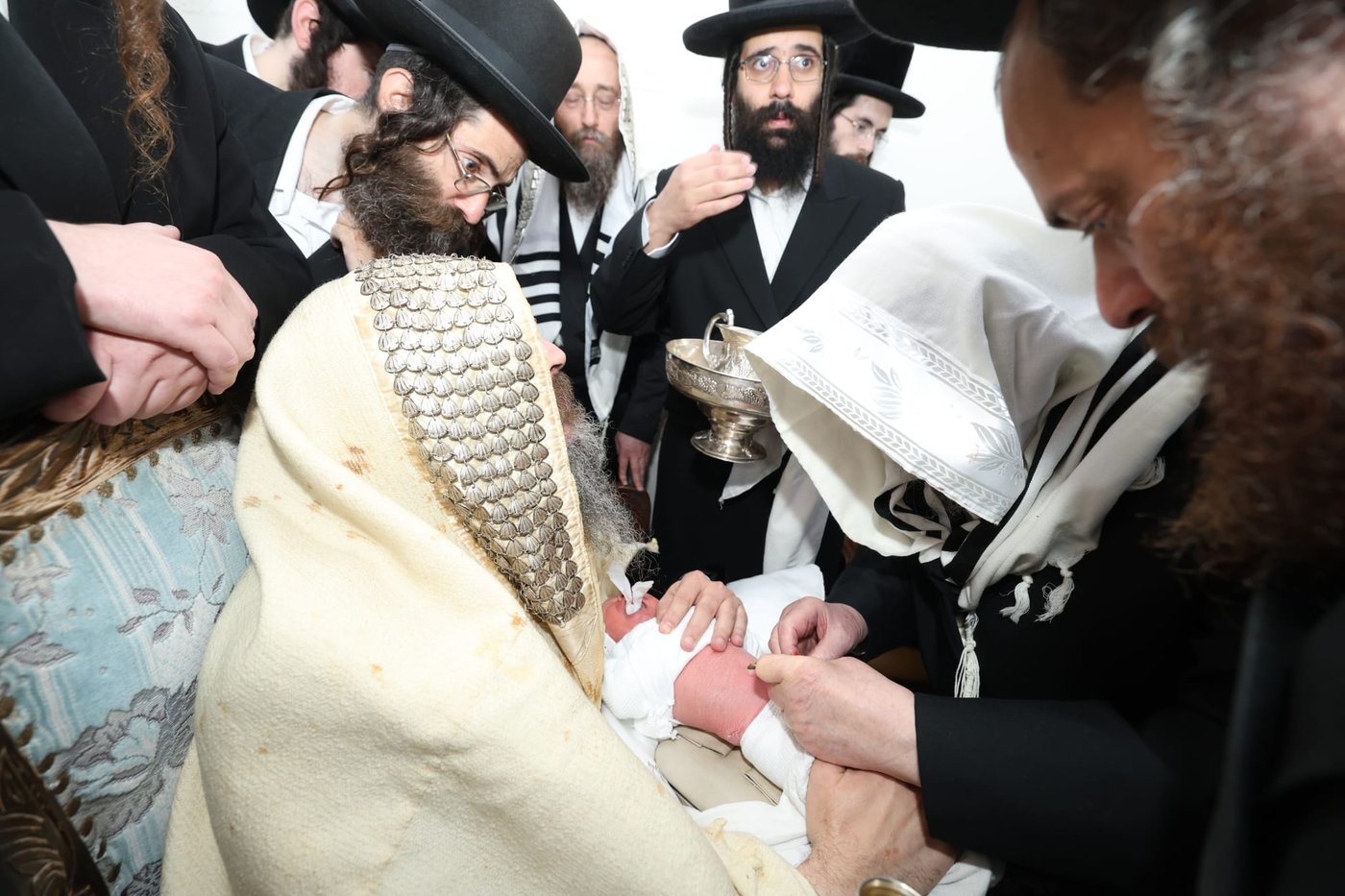 שמחת הברית לנכד האדמו"ר מביאלה בית שמש