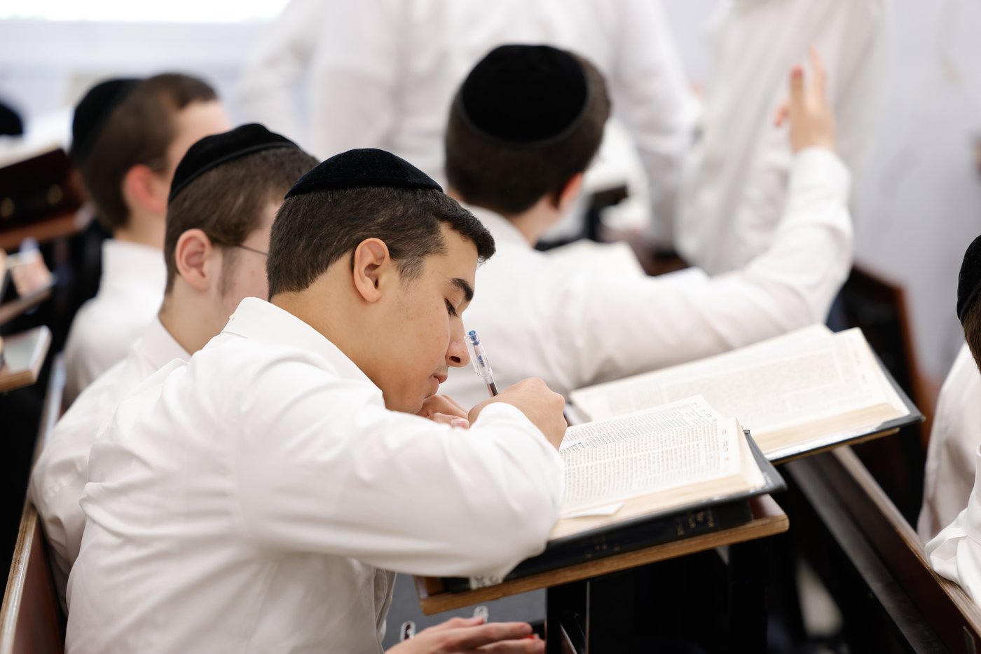 פתיחת הזמן בישיבת 'מגדל עוז'