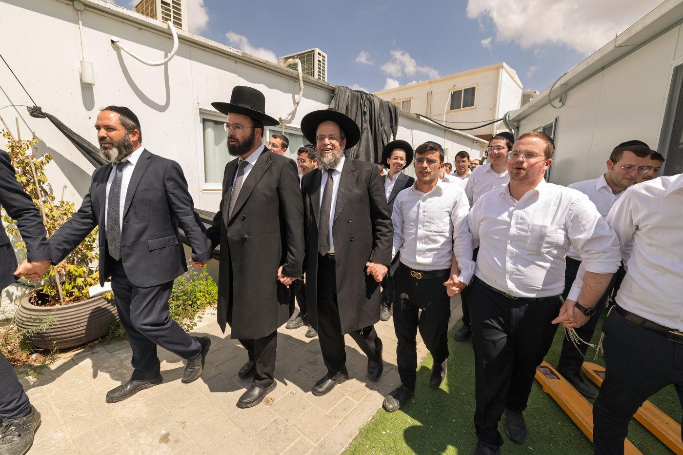 פתיחת הזמן בישיבת 'מגדל עוז'