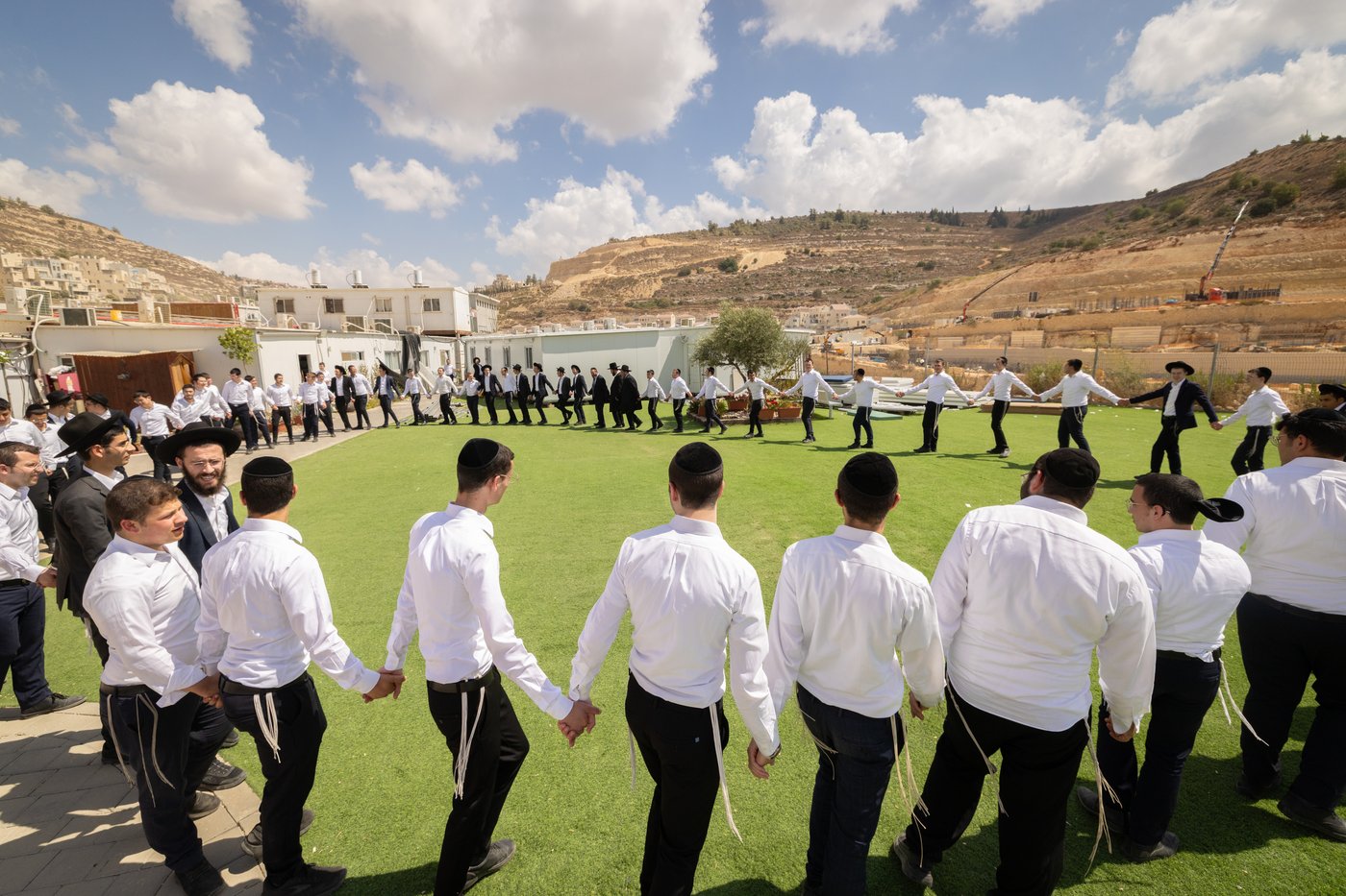 פתיחת הזמן בישיבת 'מגדל עוז'
