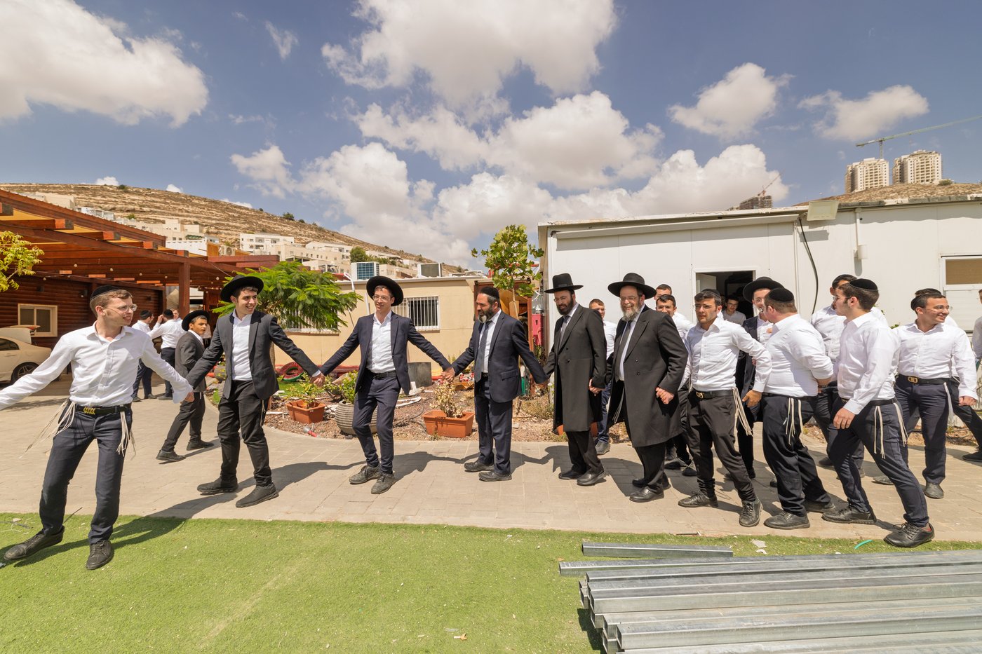פתיחת הזמן בישיבת 'מגדל עוז'