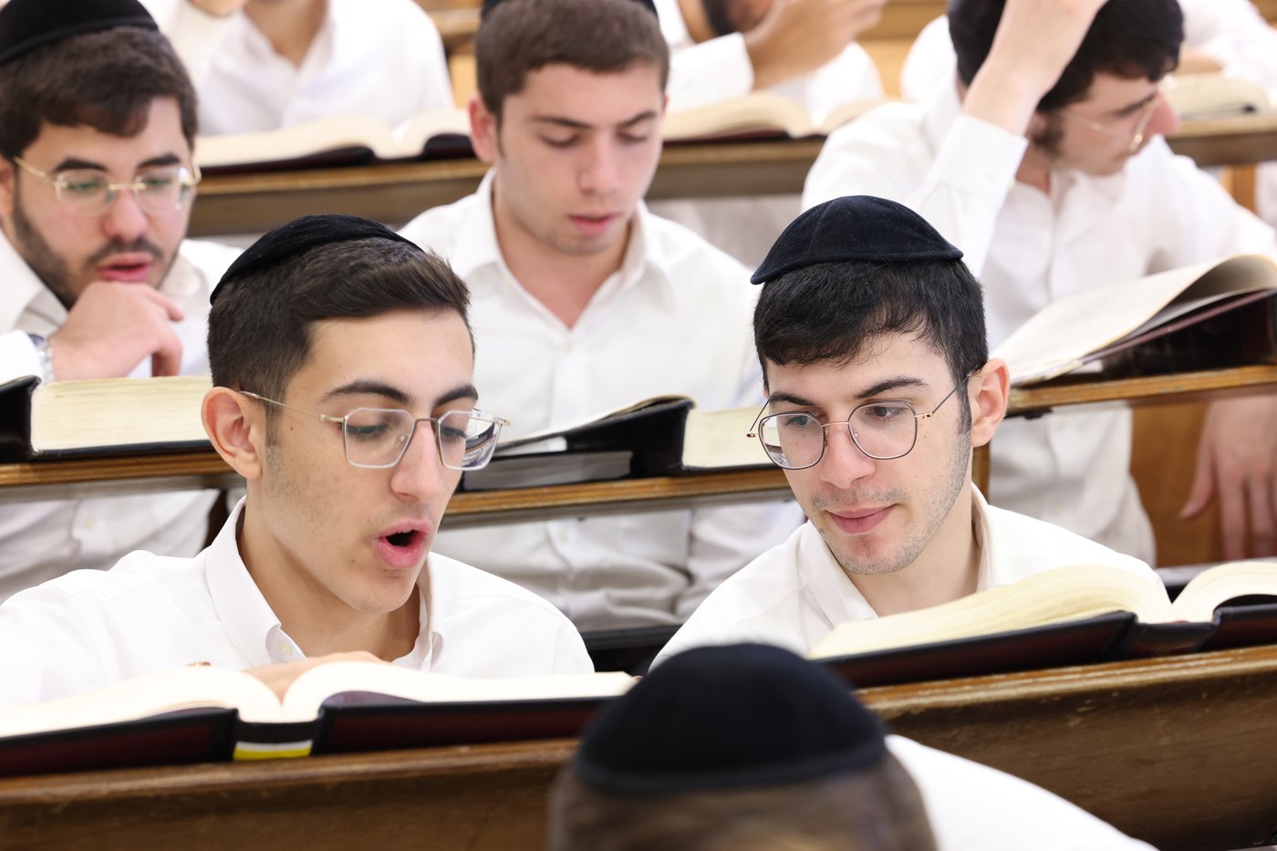 פתיחת זמן אלול בישיבת 'ברית יעקב'