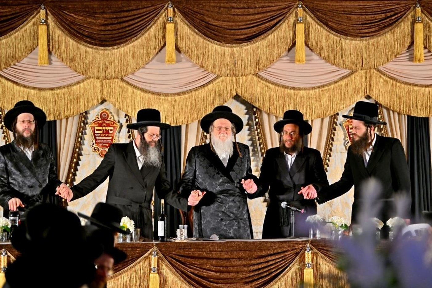 מעמד כבוד התורה במודז'יץ