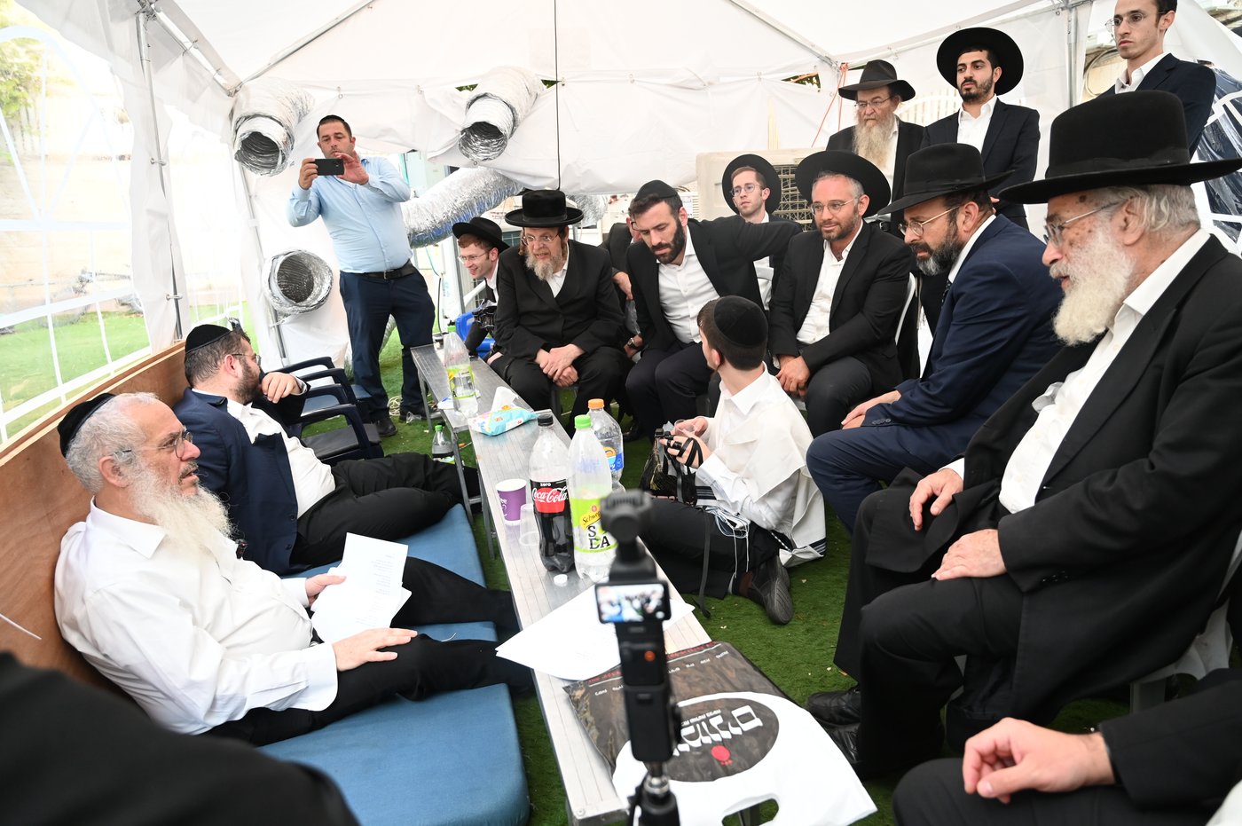 ניחום אבלים אצל רבי אליהו מאיר פייבלזון