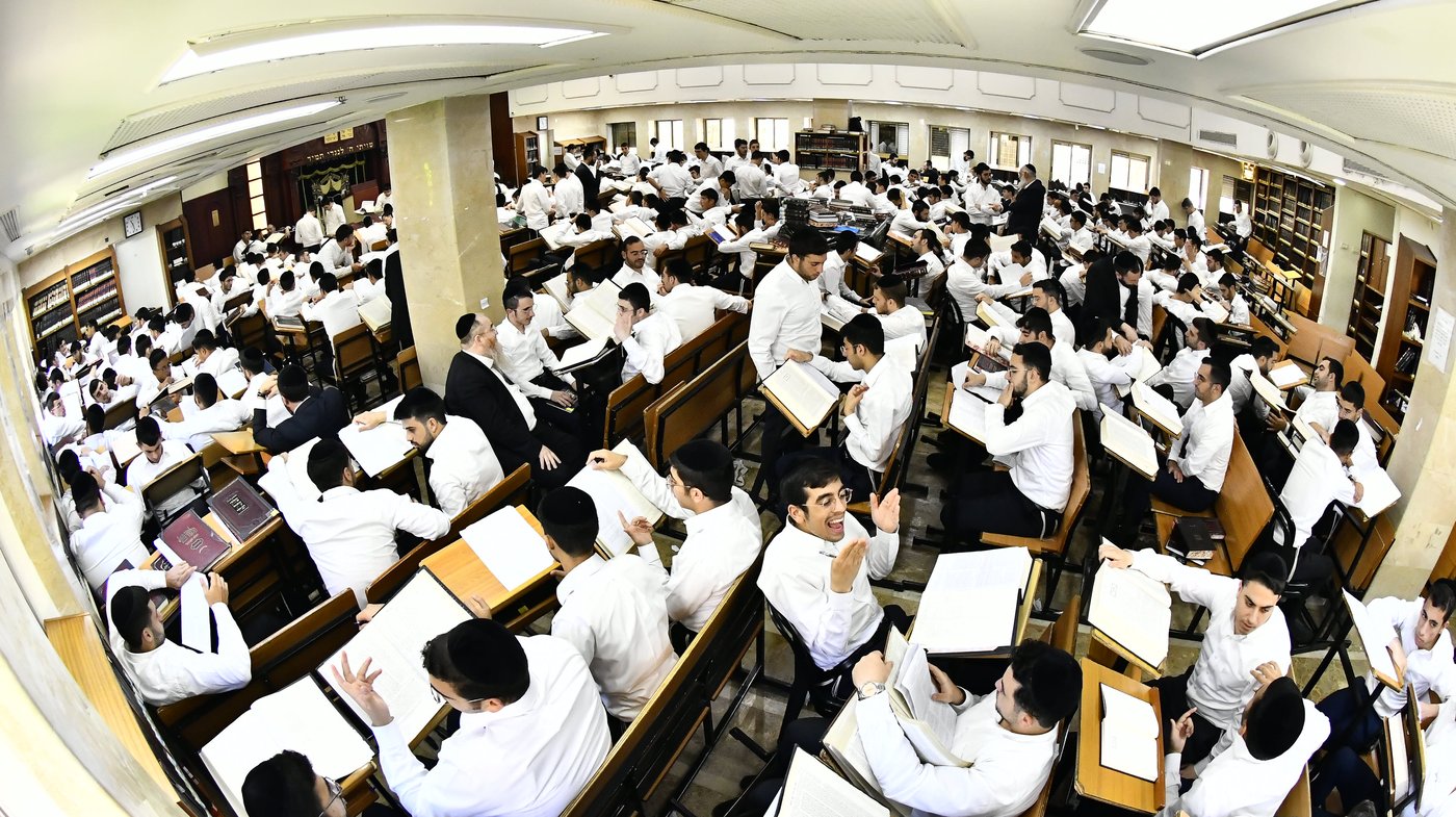 פתיחת הזמן בישיבת 'דעת חיים'