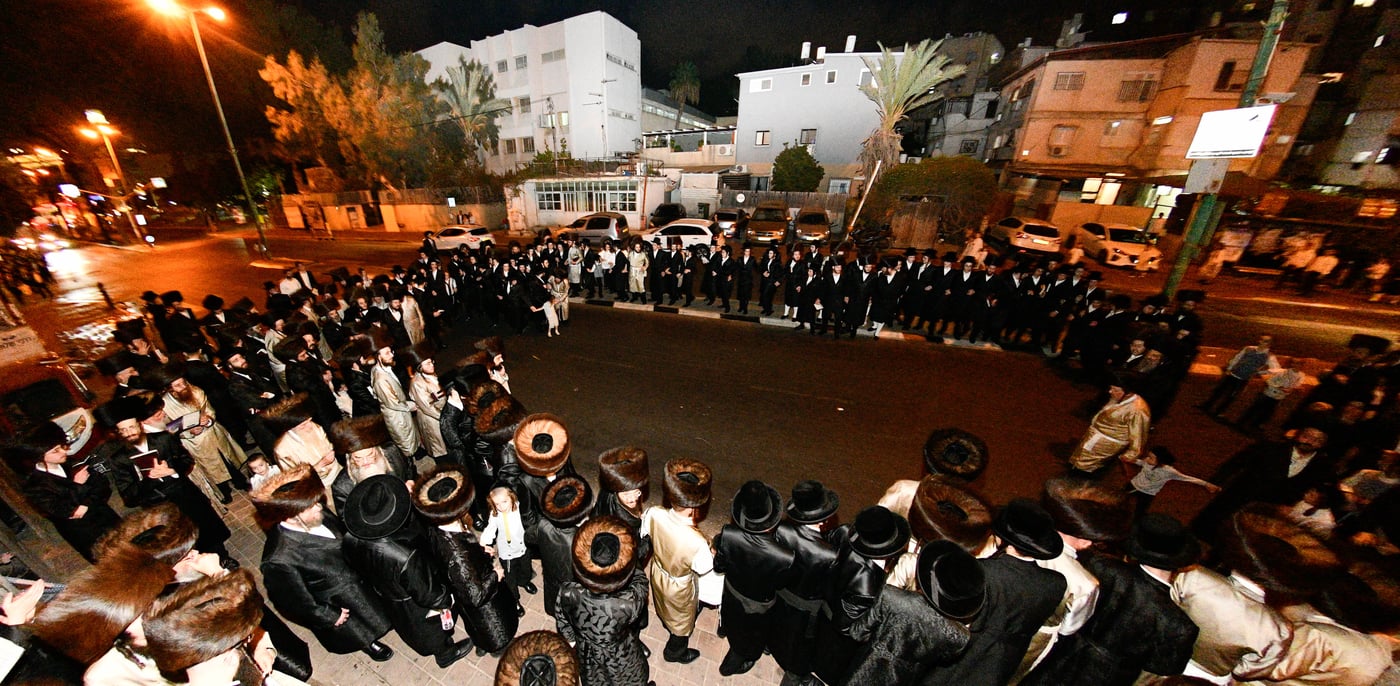 האדמו"ר מלעלוב שבת בבני ברק