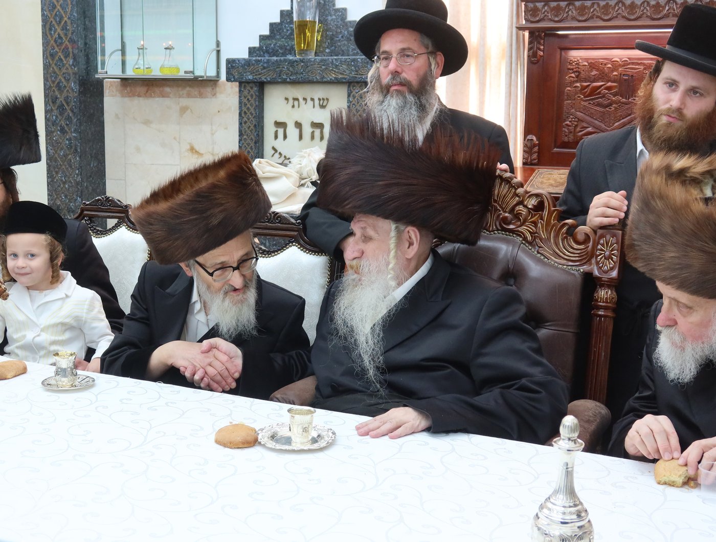 שמחת הברית בחצרות טשארנאביל - מאור חיים