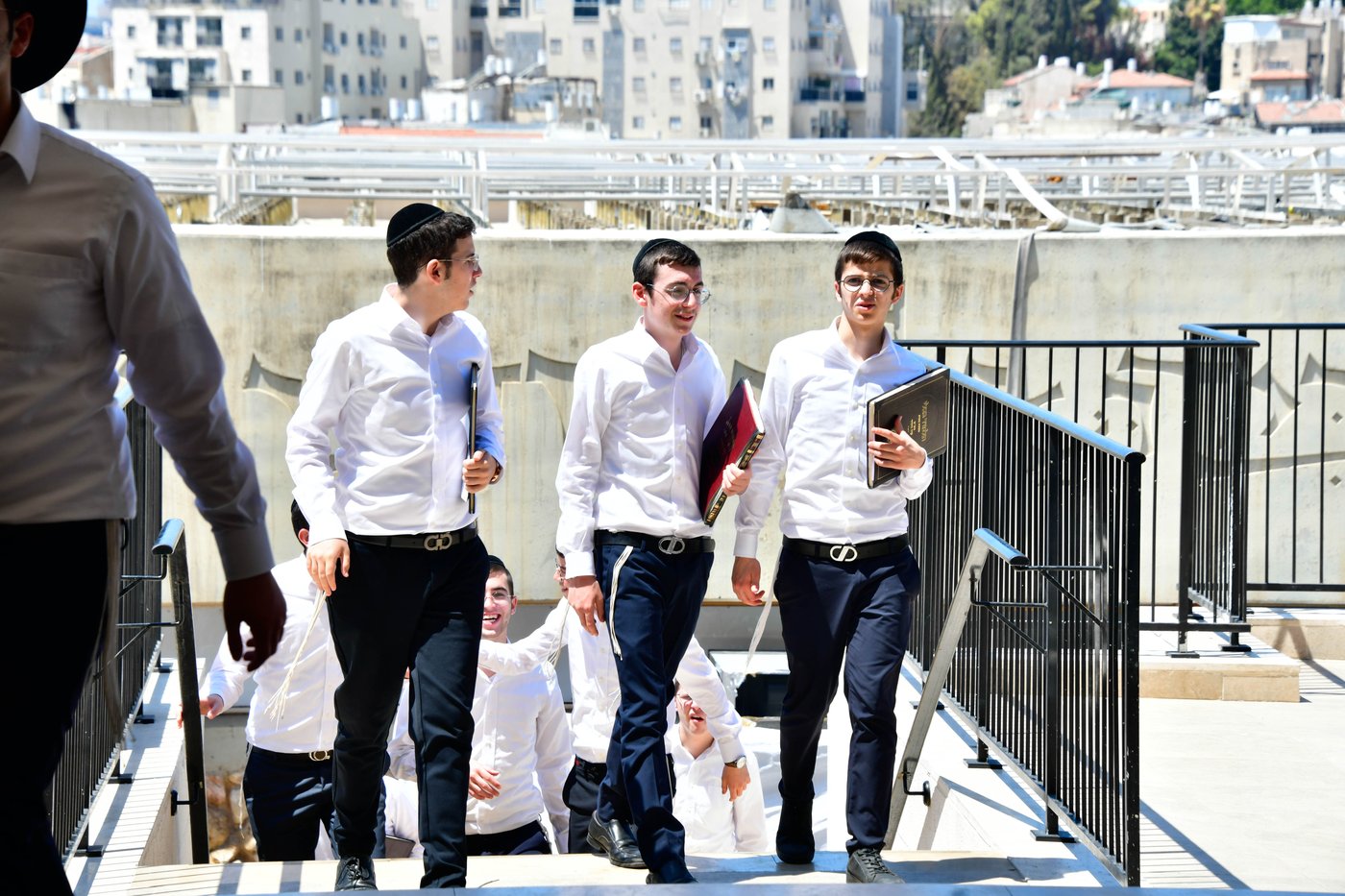 יום באלול בפוניבז'