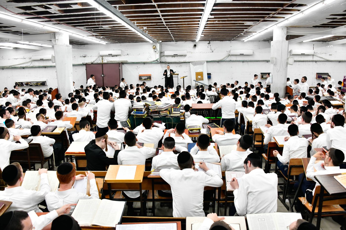 יום באלול בפוניבז'