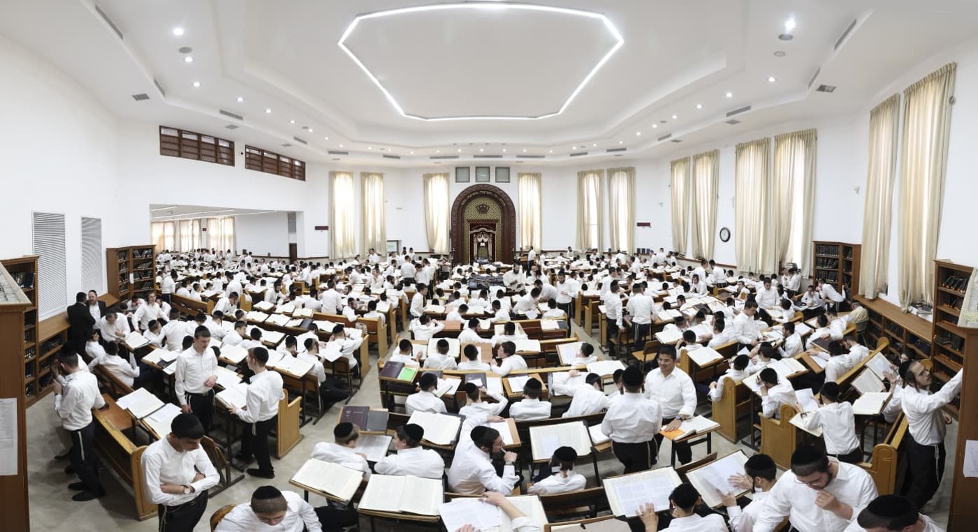 פתיחת הזמן בסלבודקה