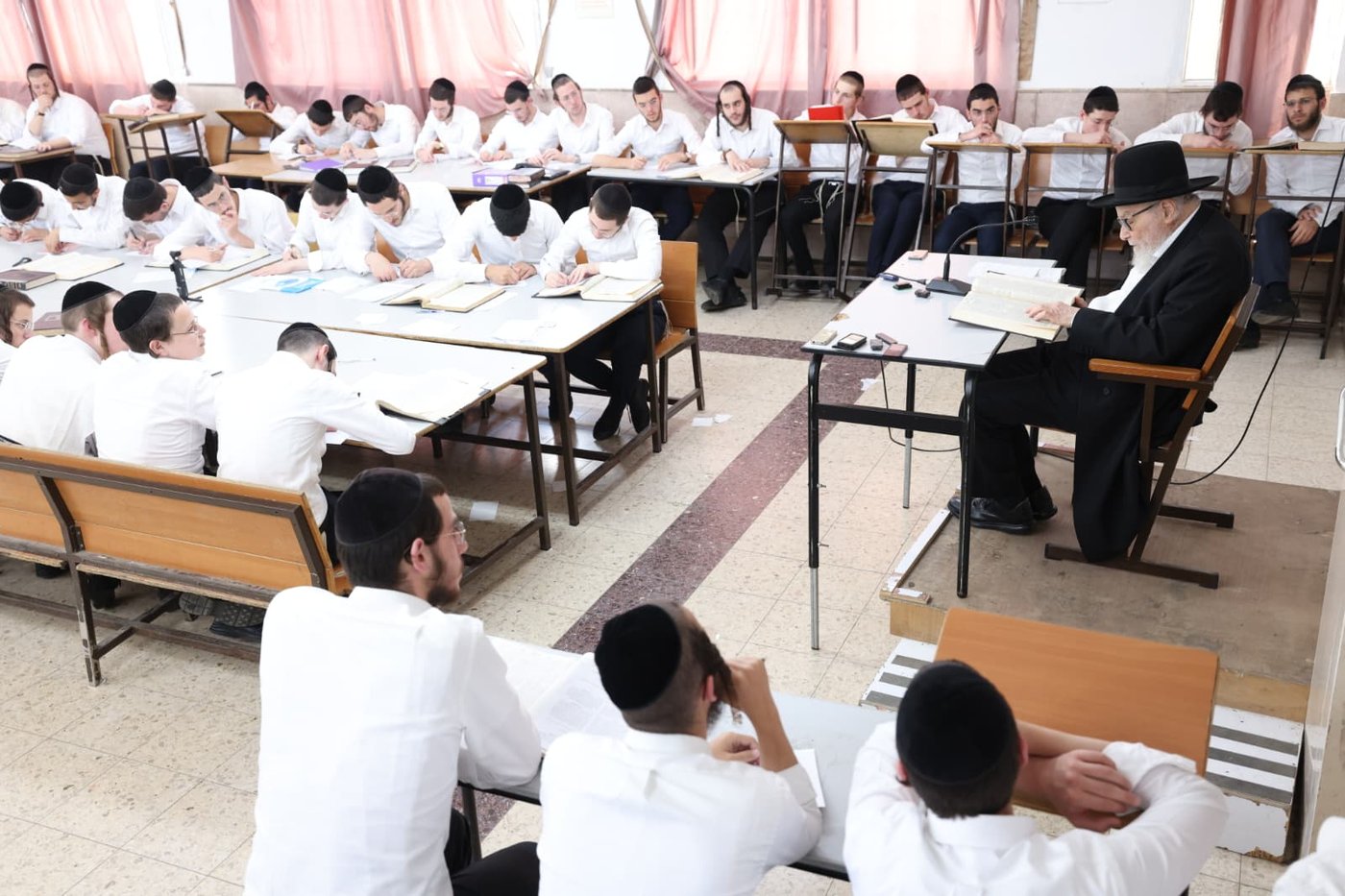 פתיחת הזמן בסלבודקה