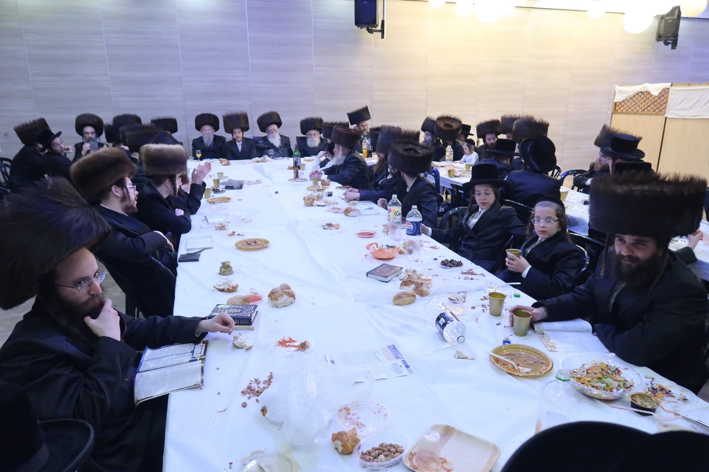 האדמו"ר משאץ ויז'ניץ בבני ברק