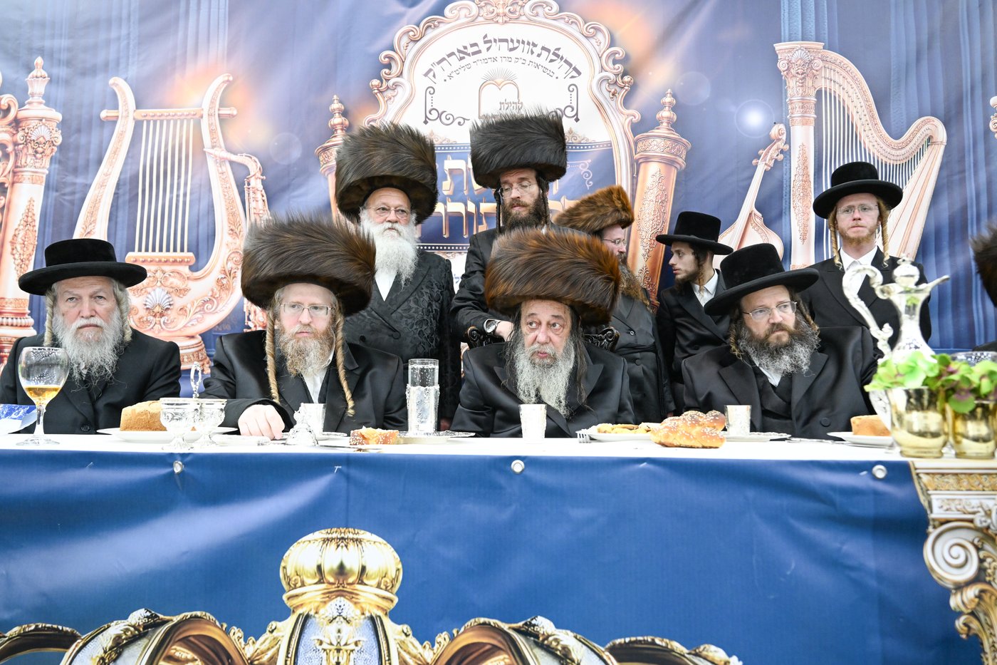 מעמד הכנסת ס"ת בזוועהיל