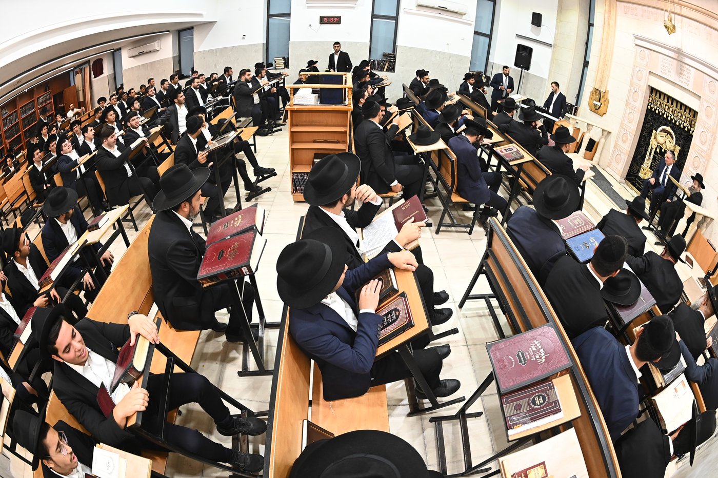 חנוכת הבית באור התלמוד