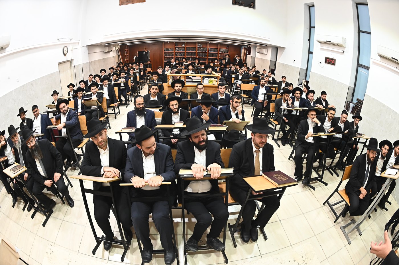 חנוכת הבית באור התלמוד