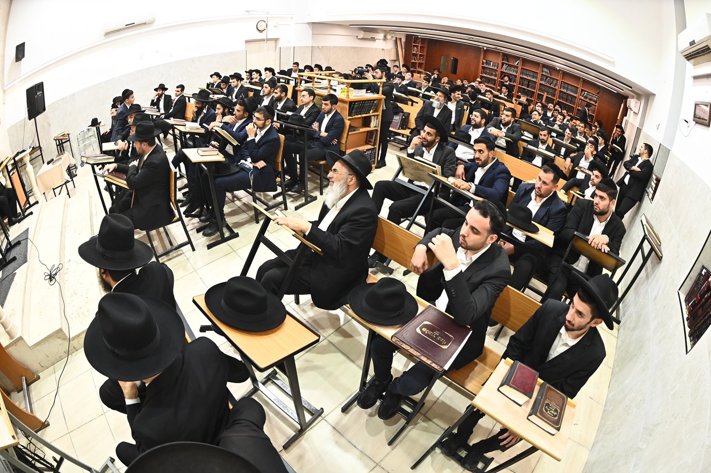 חנוכת הבית באור התלמוד