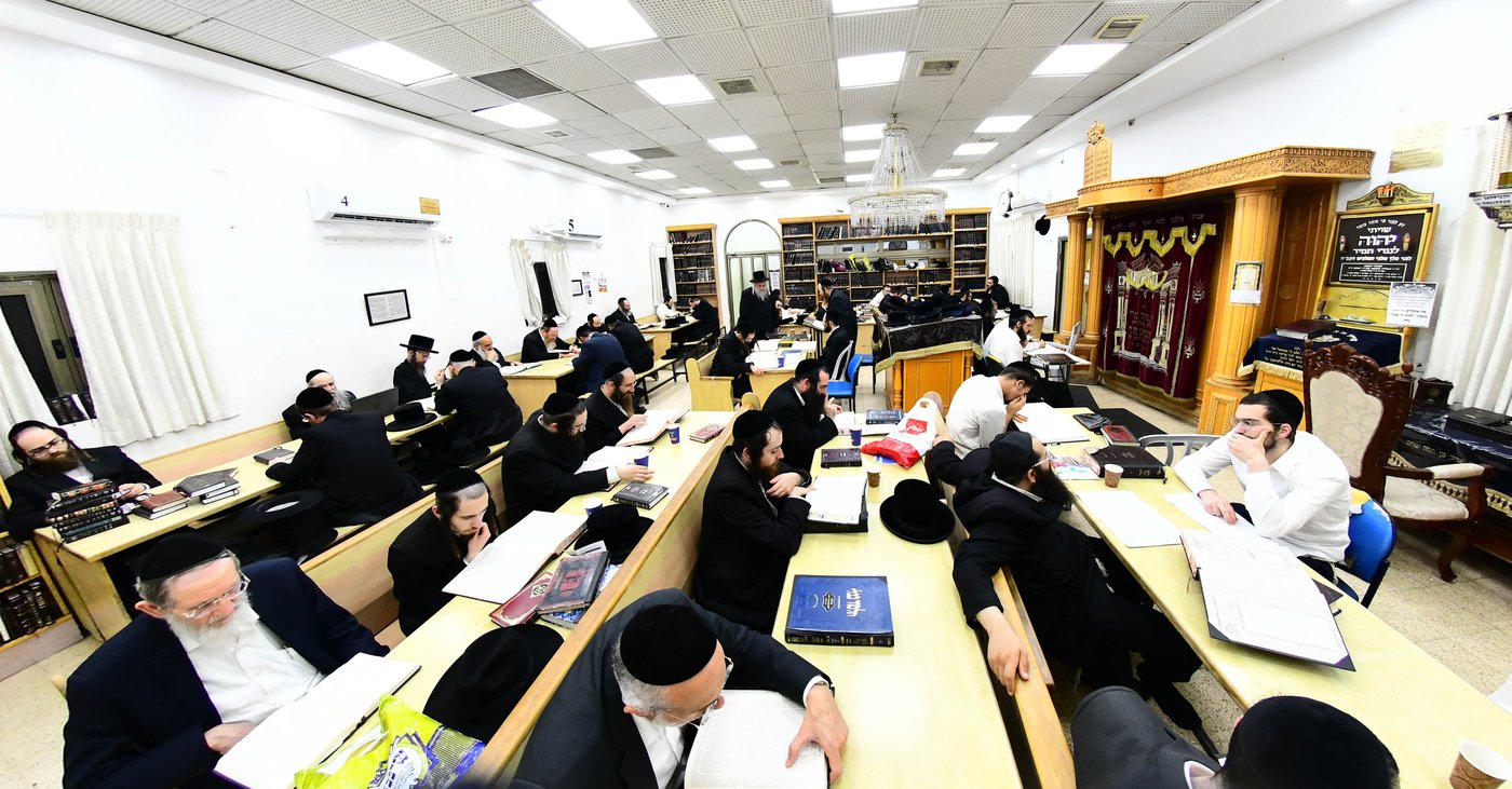 פתיחת הזמן בצאנז ז'ימגראד