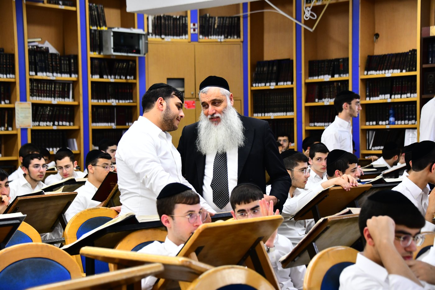הגרי"ד גרוסמן בפתיחת הזמן ב'יסודות ציון'
