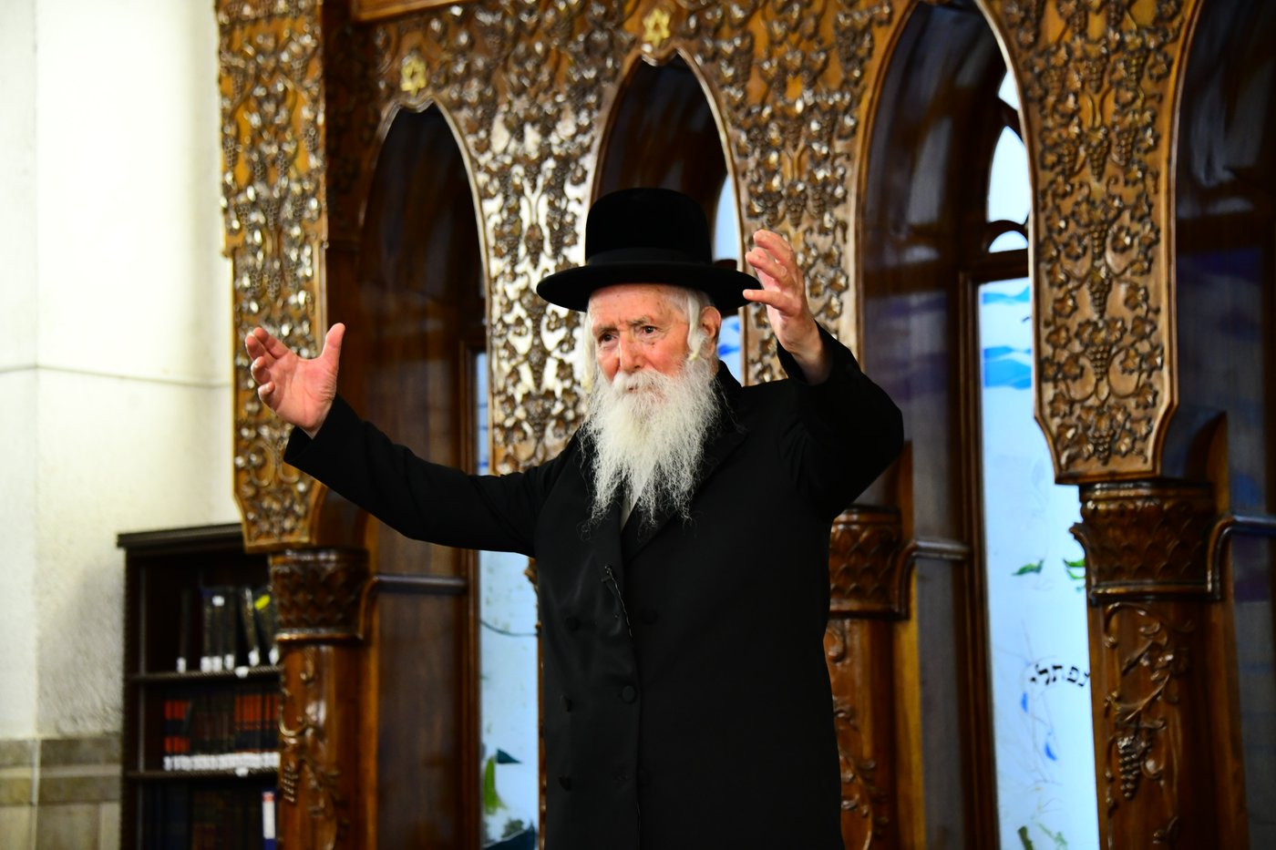 הגרי"ד גרוסמן בפתיחת הזמן ב'יסודות ציון'