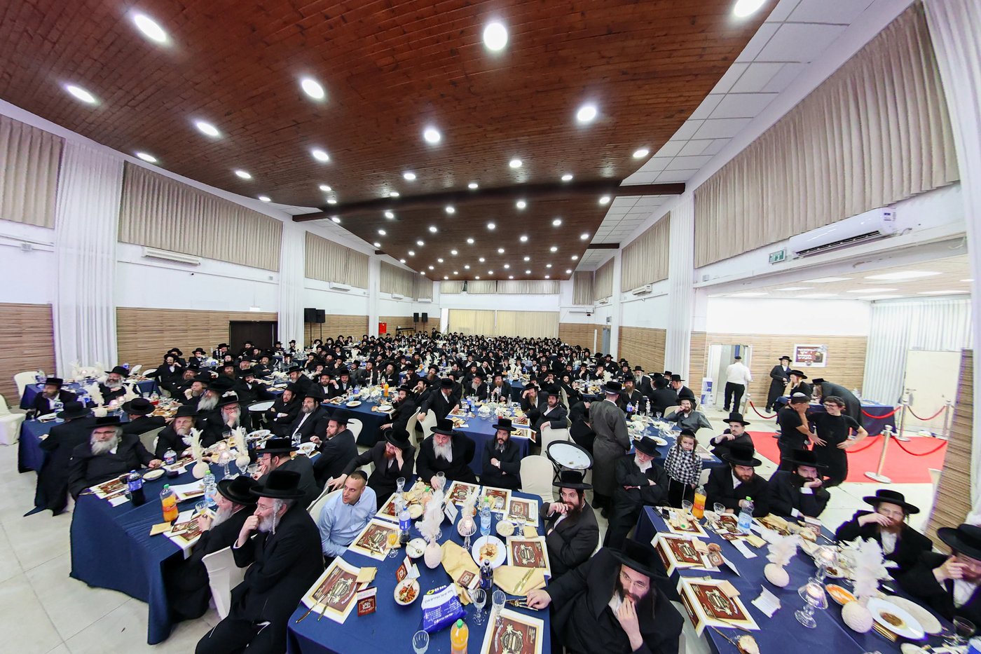 יובל העשרים למוסדות סאטמר בירושלים