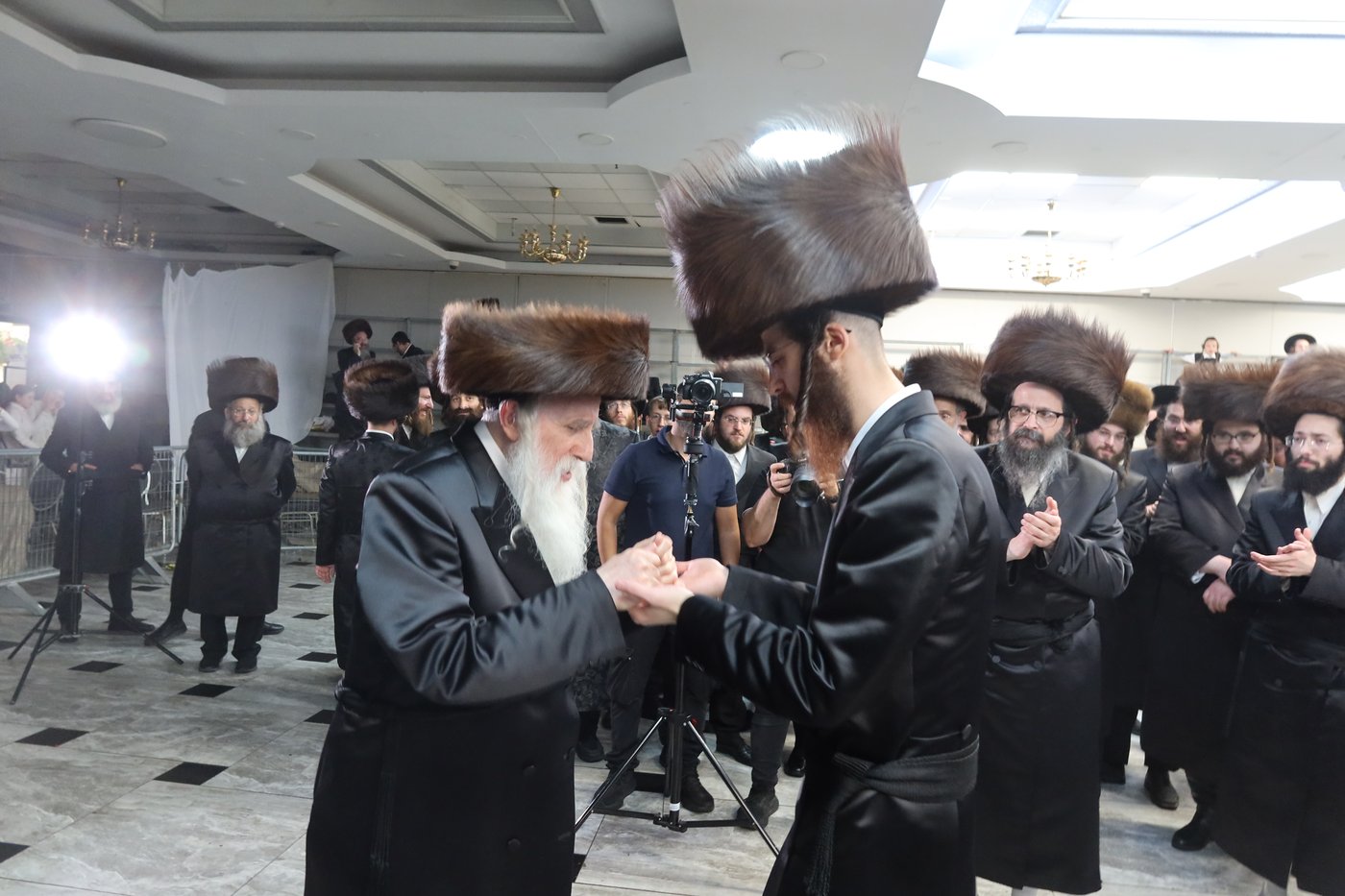  שמחת בית זוועהיל ארה"ב - מודז'יץ - האלמין