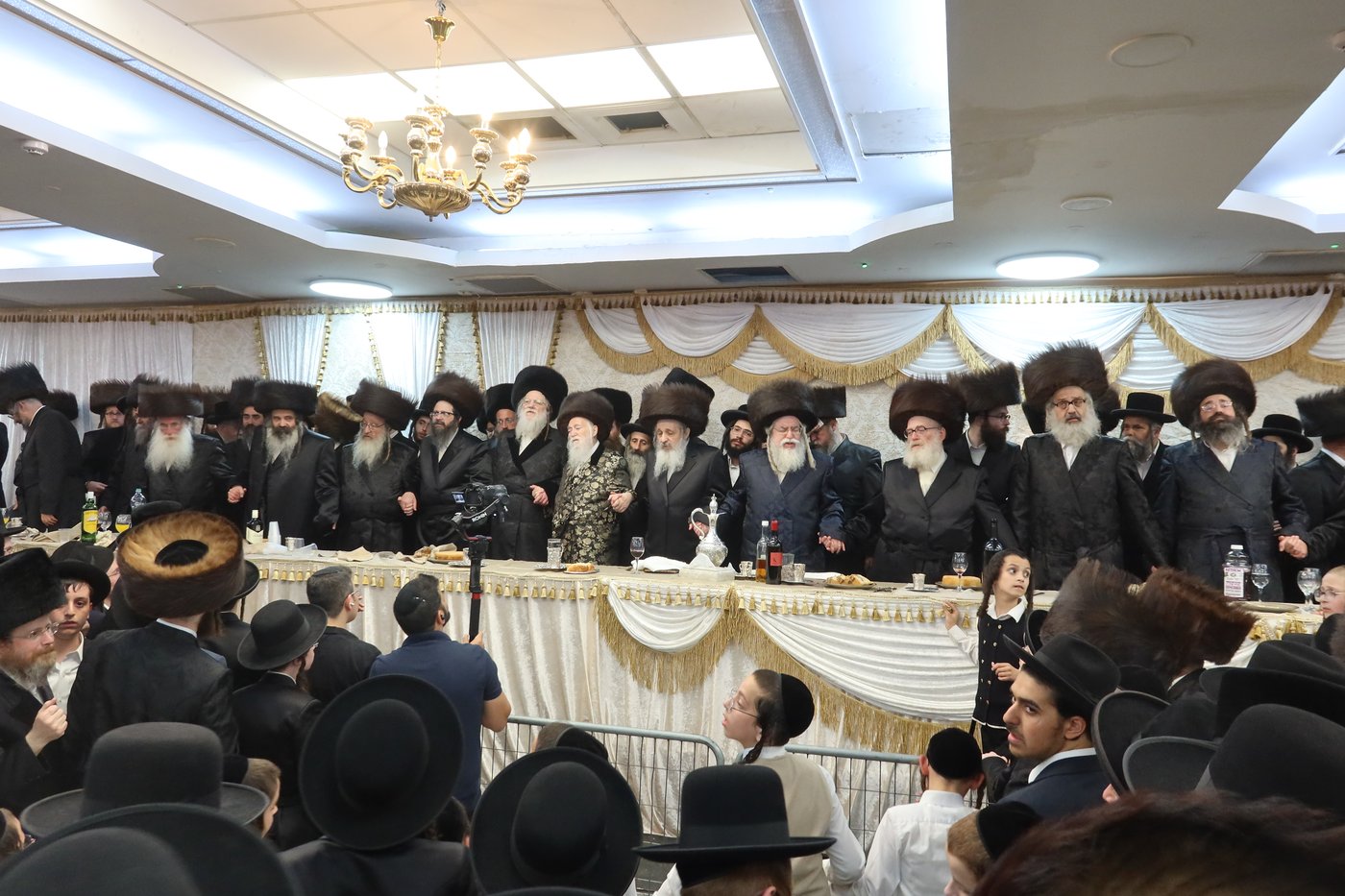  שמחת בית זוועהיל ארה"ב - מודז'יץ - האלמין