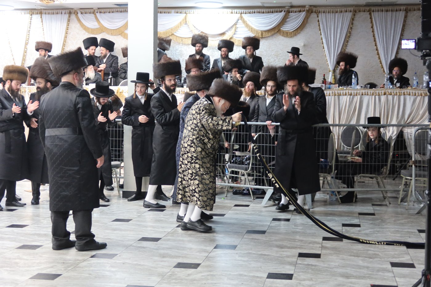  שמחת בית זוועהיל ארה"ב - מודז'יץ - האלמין