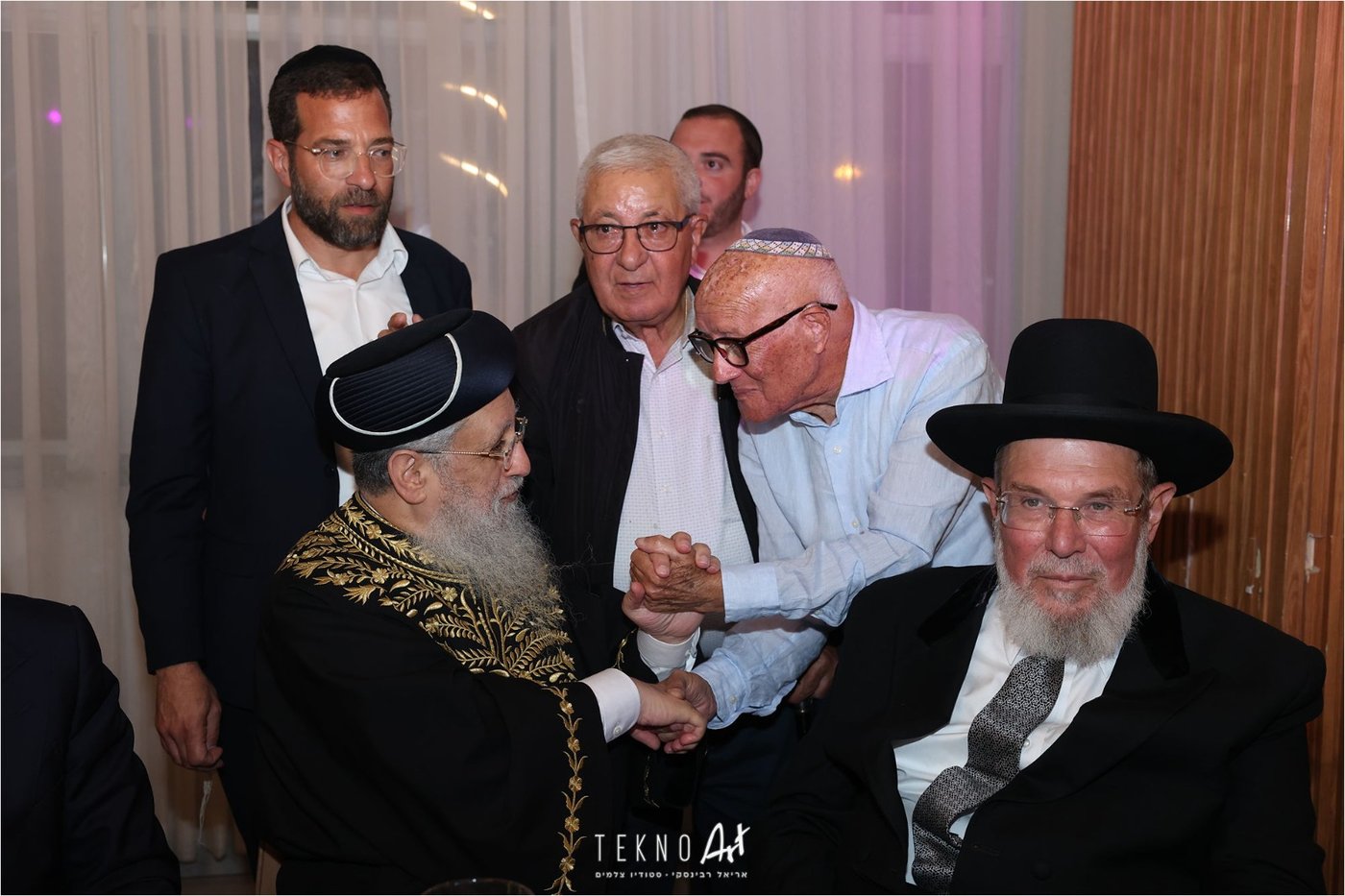 חבר הכנסת ארז מלול חיתן את בתו עם בחור מישיבת חברון