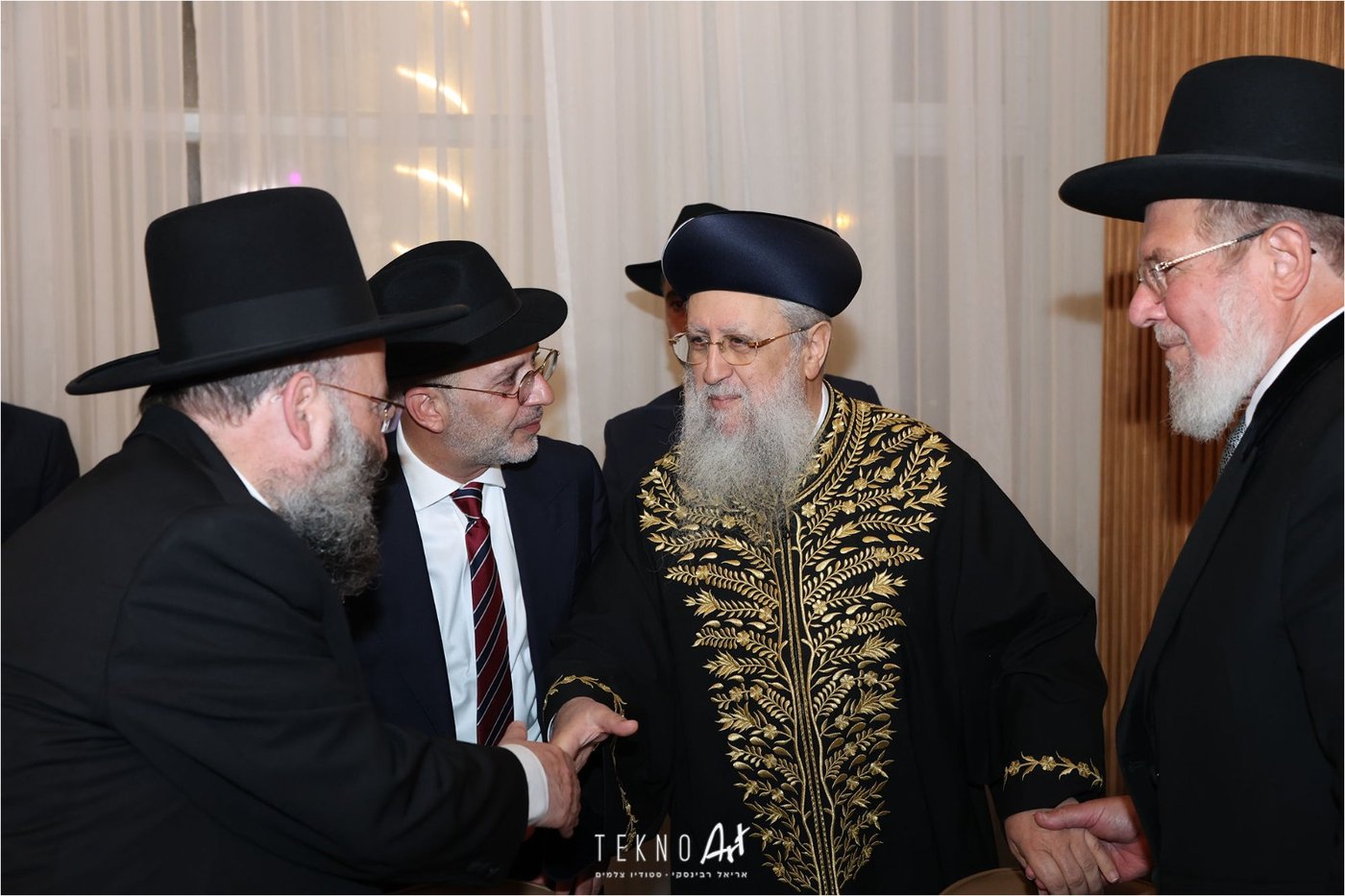 חבר הכנסת ארז מלול חיתן את בתו עם בחור מישיבת חברון
