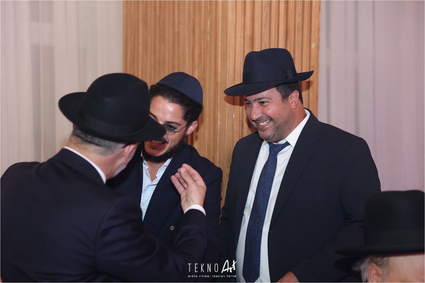 חבר הכנסת ארז מלול חיתן את בתו עם בחור מישיבת חברון