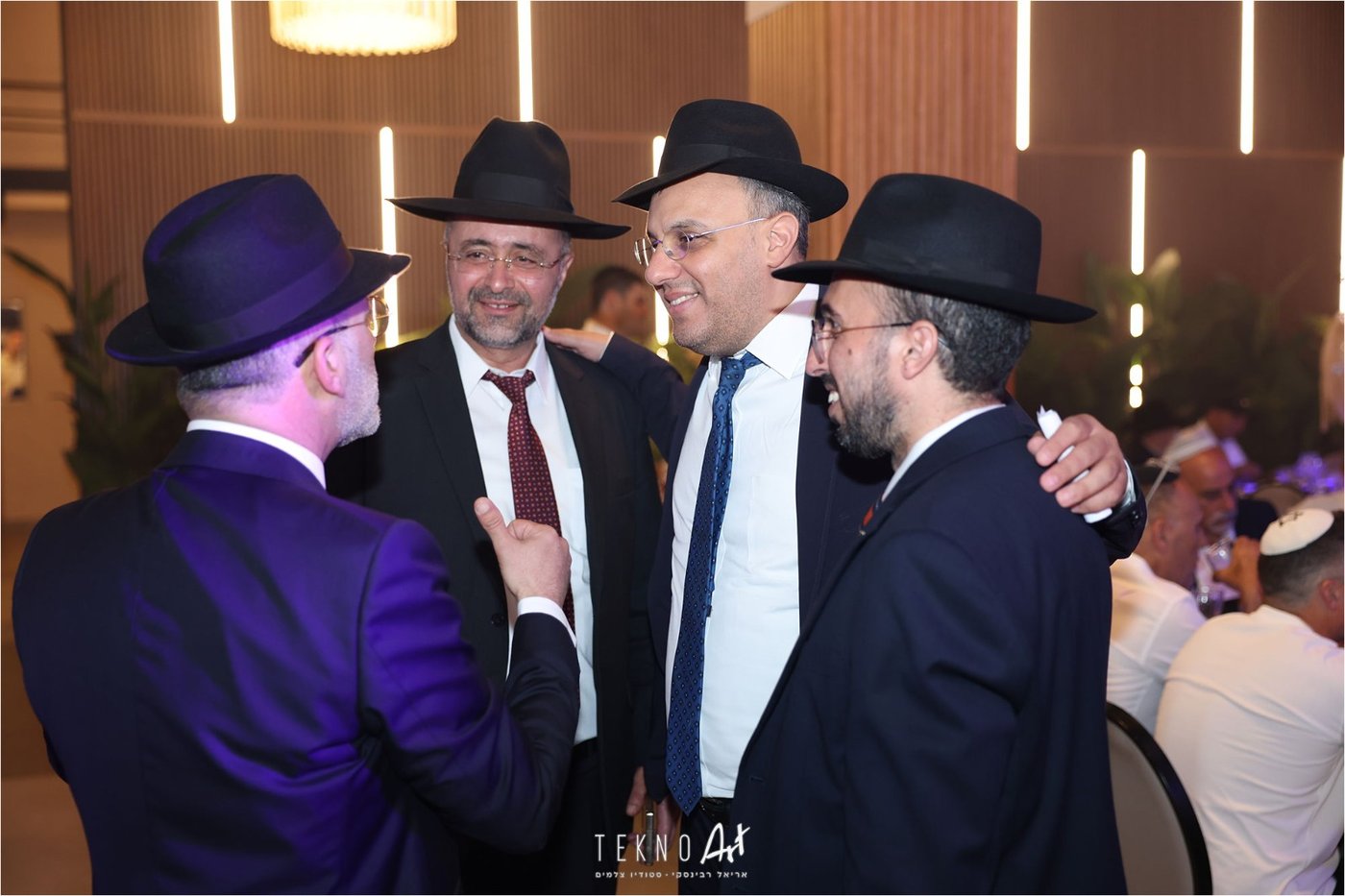 חבר הכנסת ארז מלול חיתן את בתו עם בחור מישיבת חברון