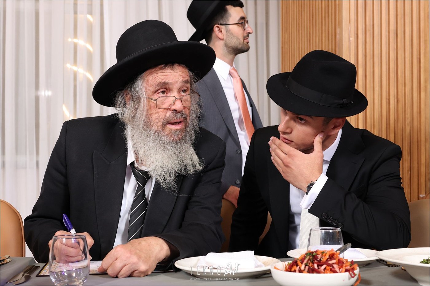 חבר הכנסת ארז מלול חיתן את בתו עם בחור מישיבת חברון