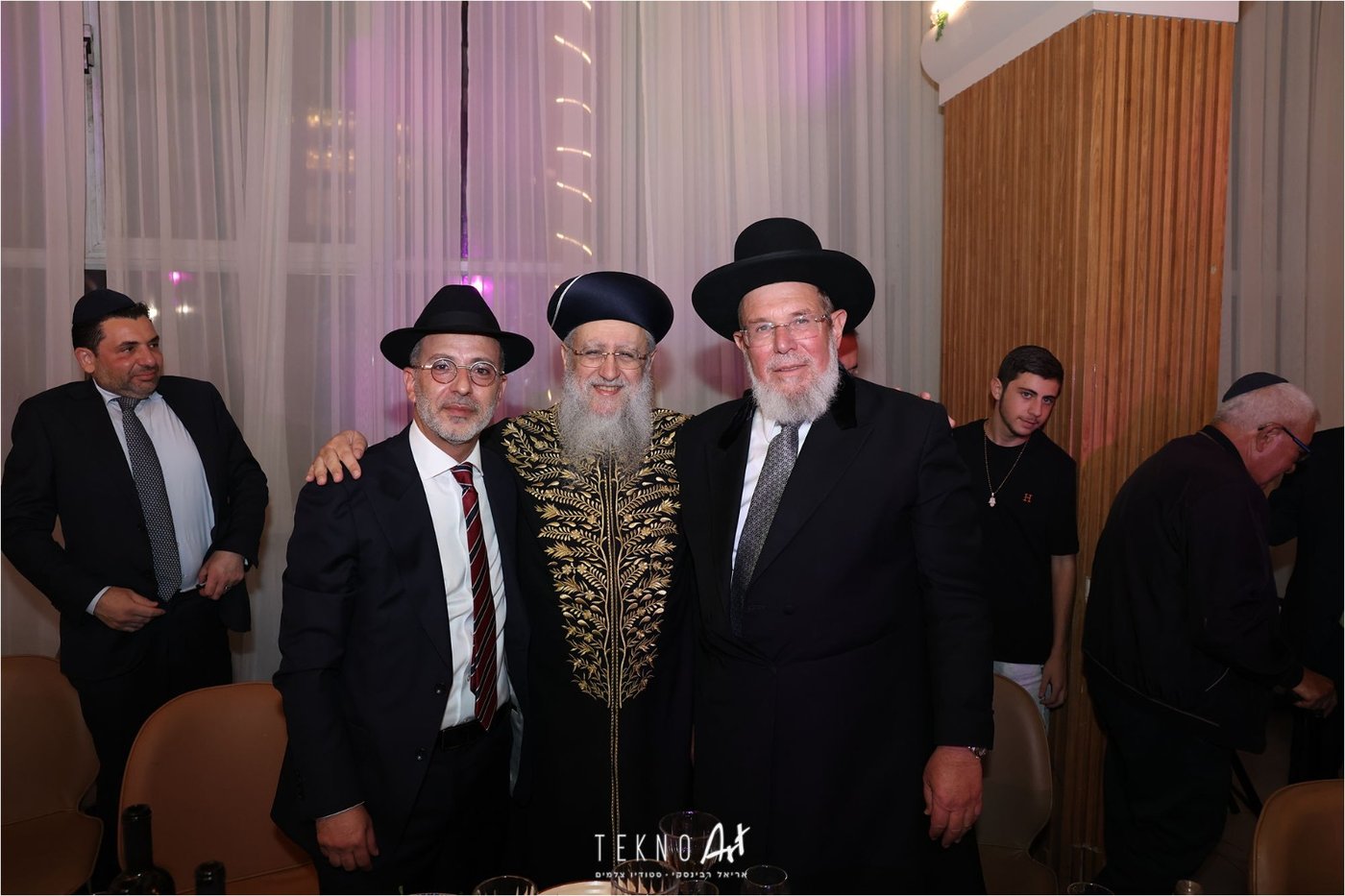 חבר הכנסת ארז מלול חיתן את בתו עם בחור מישיבת חברון